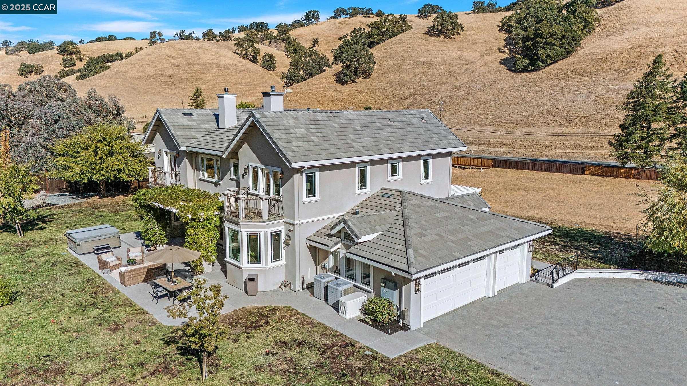 Detail Gallery Image 6 of 60 For 2495 Reliez Valley Rd, Martinez,  CA 94553 - 4 Beds | 3 Baths