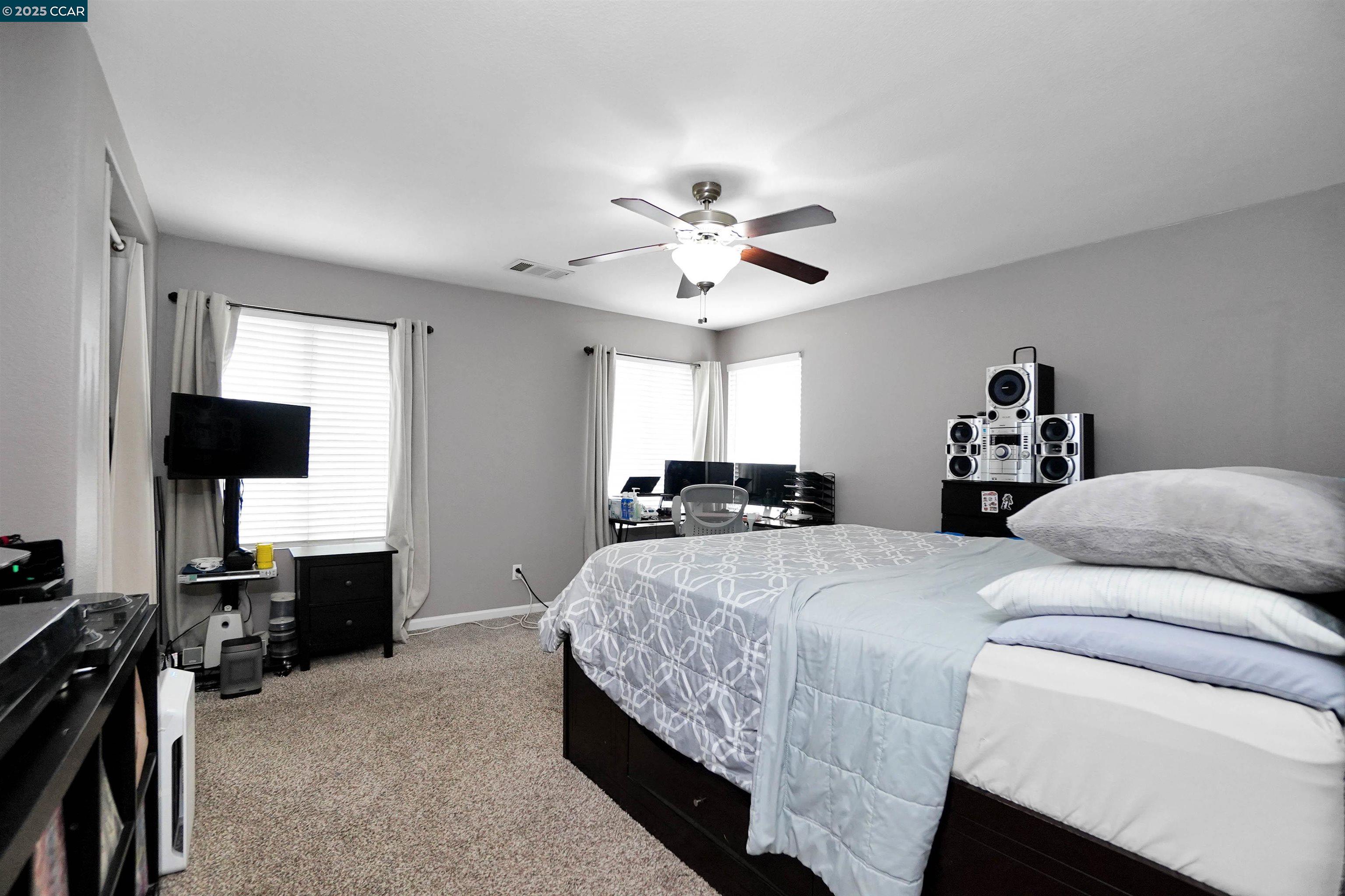 Detail Gallery Image 31 of 44 For 115 Montevino Ct, Oakley,  CA 94561 - 5 Beds | 3 Baths