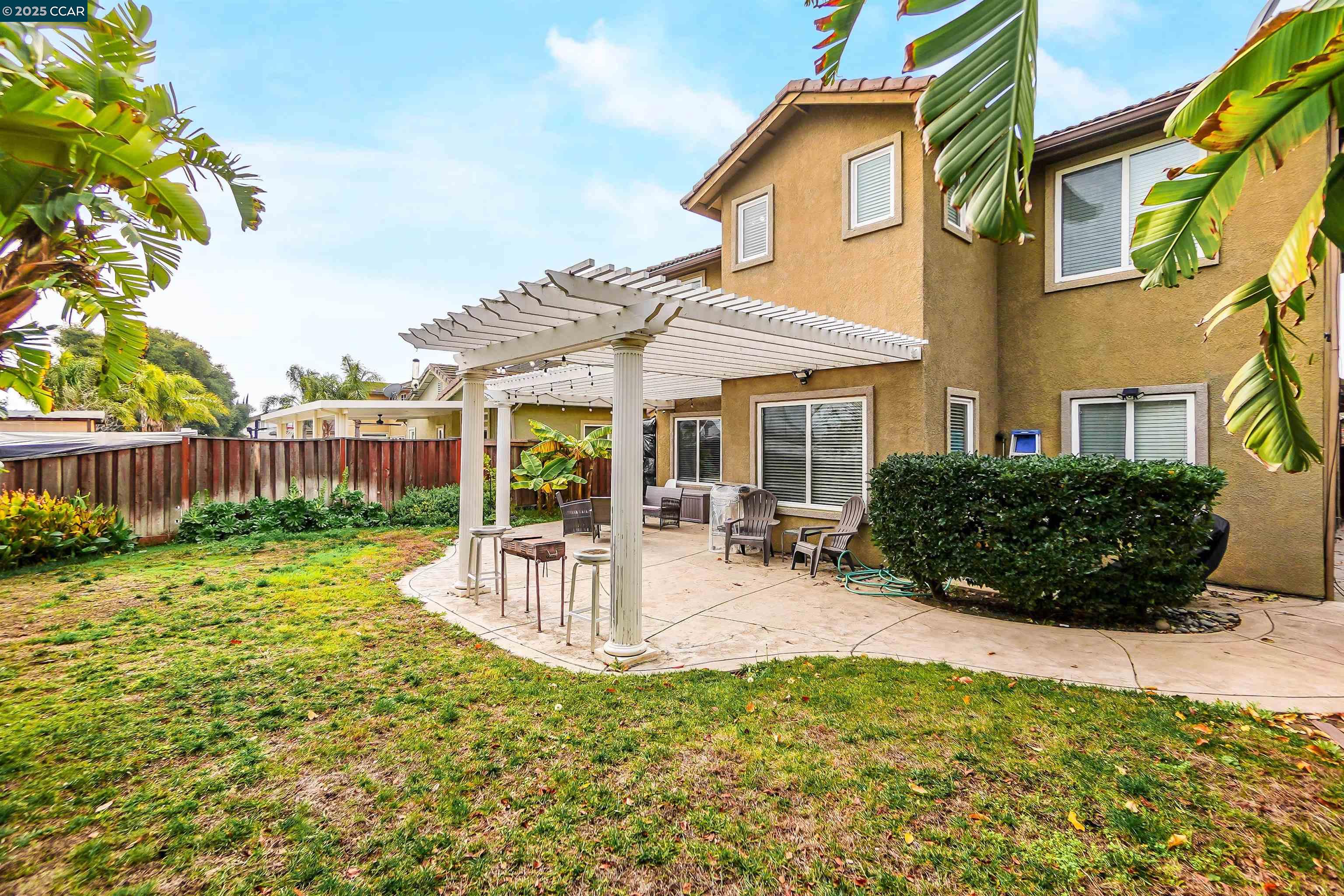 Detail Gallery Image 35 of 44 For 115 Montevino Ct, Oakley,  CA 94561 - 5 Beds | 3 Baths