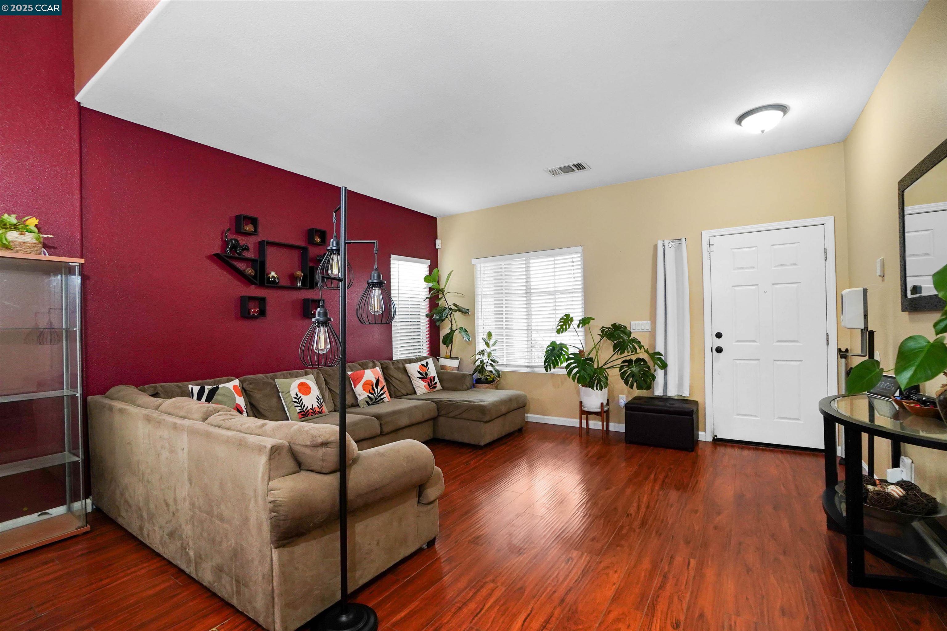 Detail Gallery Image 8 of 44 For 115 Montevino Ct, Oakley,  CA 94561 - 5 Beds | 3 Baths