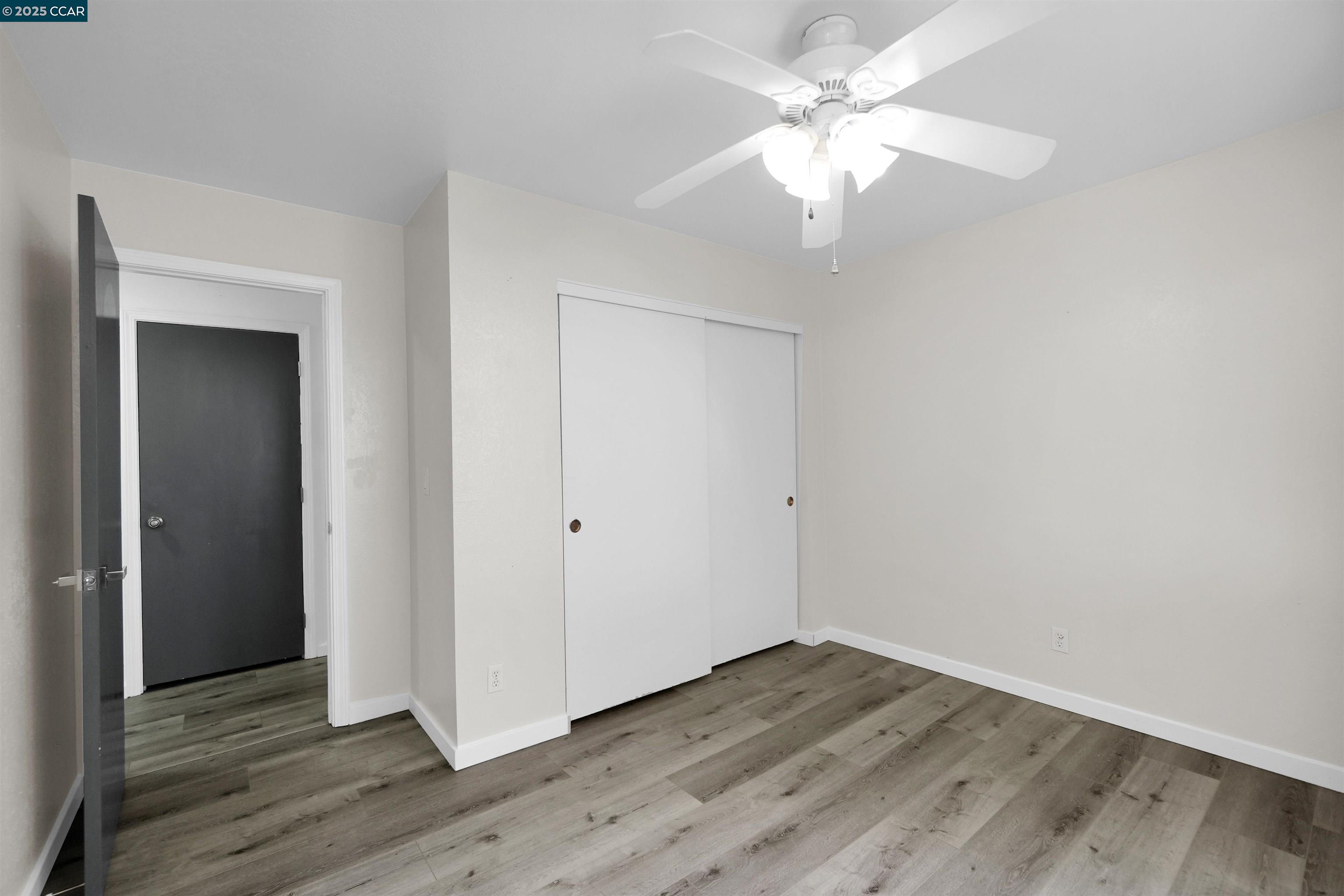Detail Gallery Image 27 of 48 For 185 Woodridge Cir, Vacaville,  CA 95687 - 4 Beds | 2/1 Baths