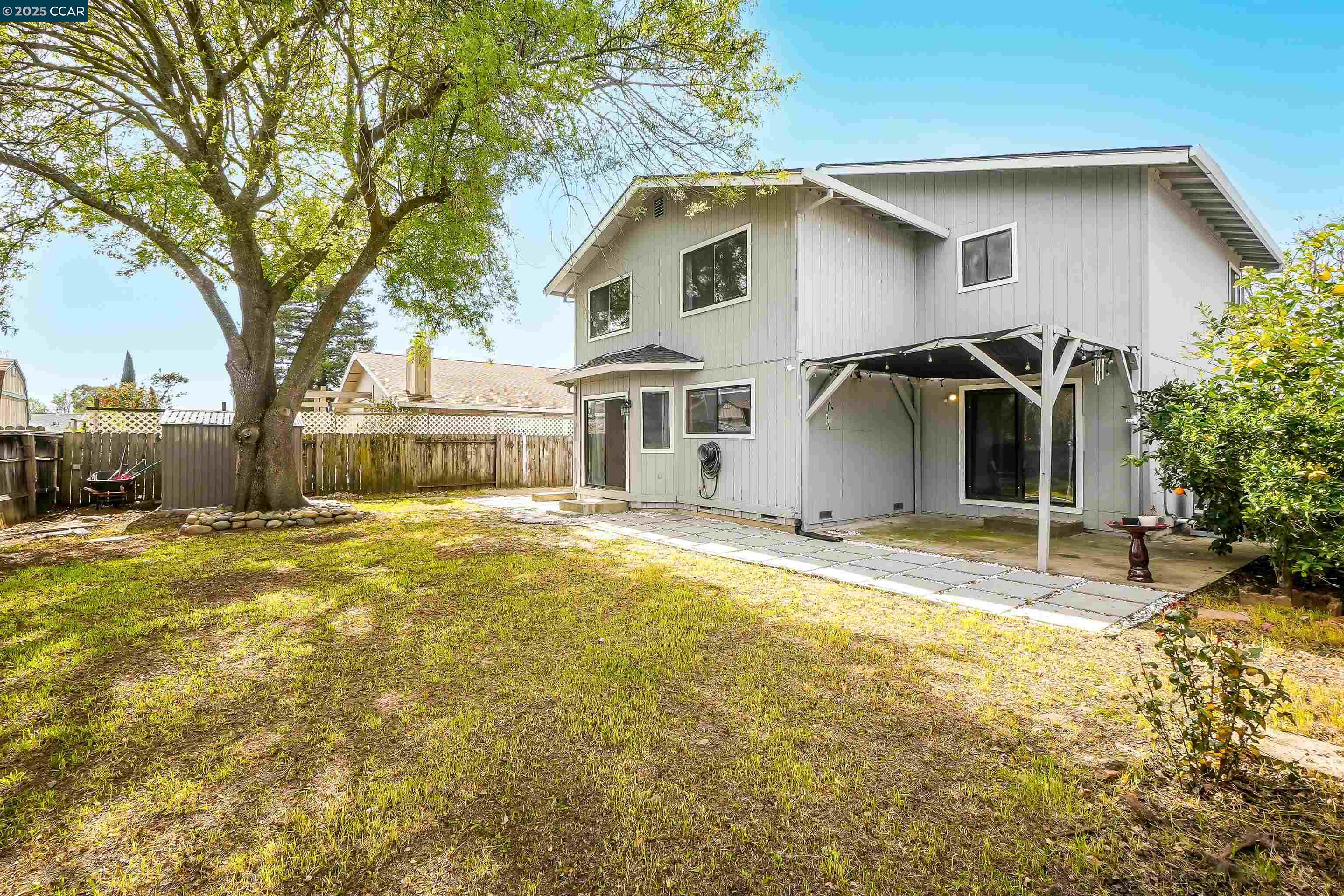 Detail Gallery Image 40 of 48 For 185 Woodridge Cir, Vacaville,  CA 95687 - 4 Beds | 2/1 Baths