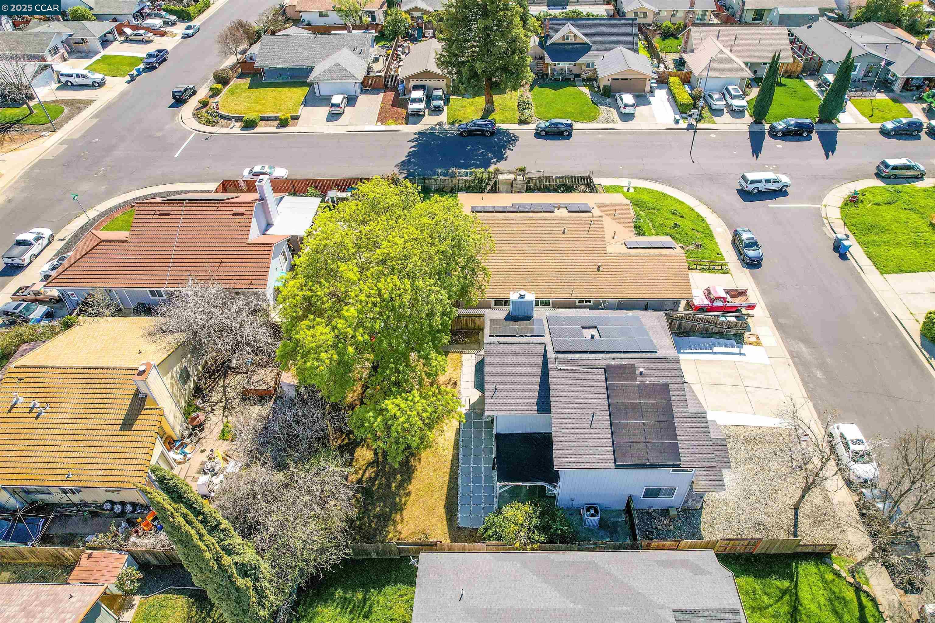 Detail Gallery Image 48 of 48 For 185 Woodridge Cir, Vacaville,  CA 95687 - 4 Beds | 2/1 Baths