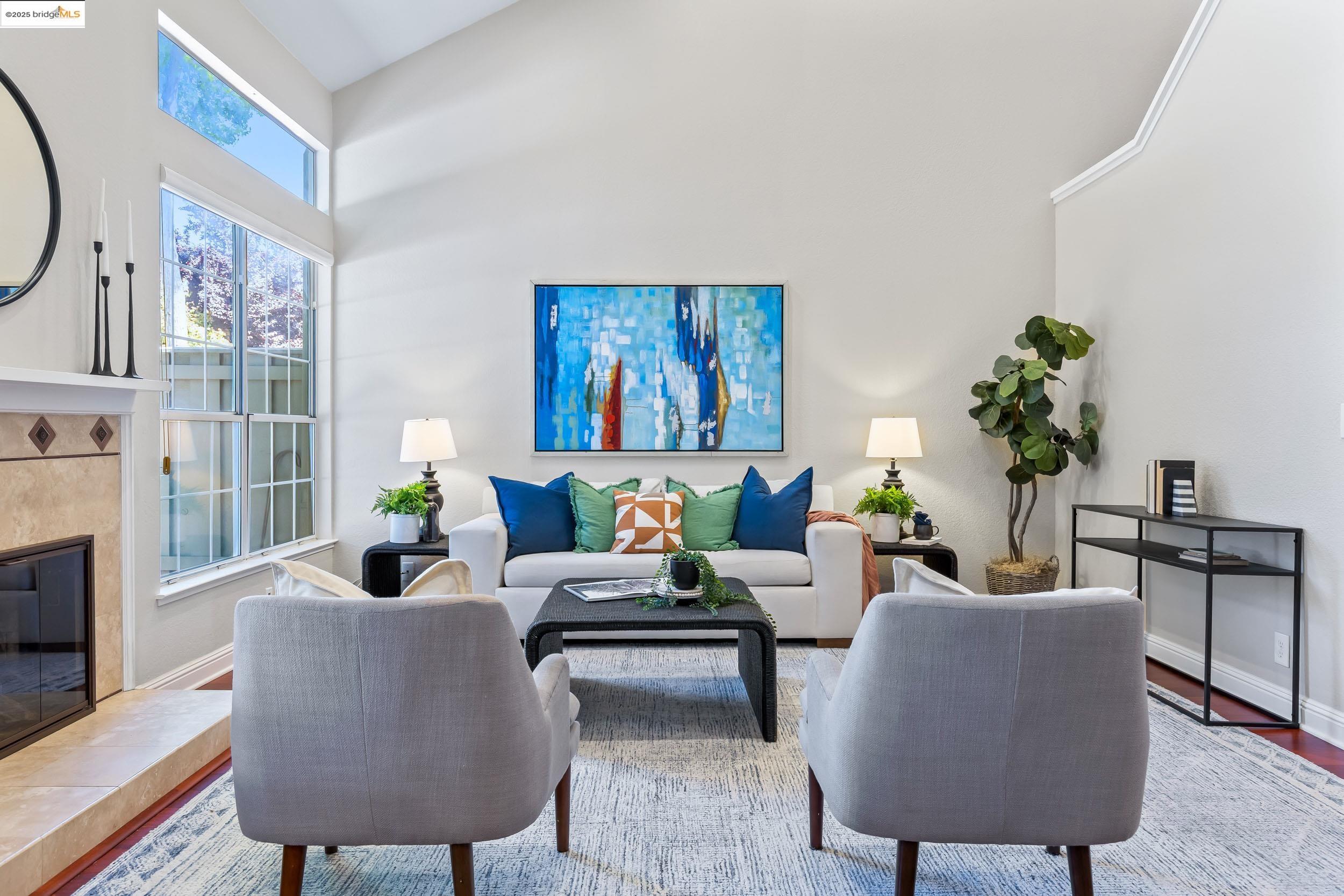 Detail Gallery Image 13 of 38 For 1859 Stratton Cir, Walnut Creek,  CA 94598 - 3 Beds | 3 Baths