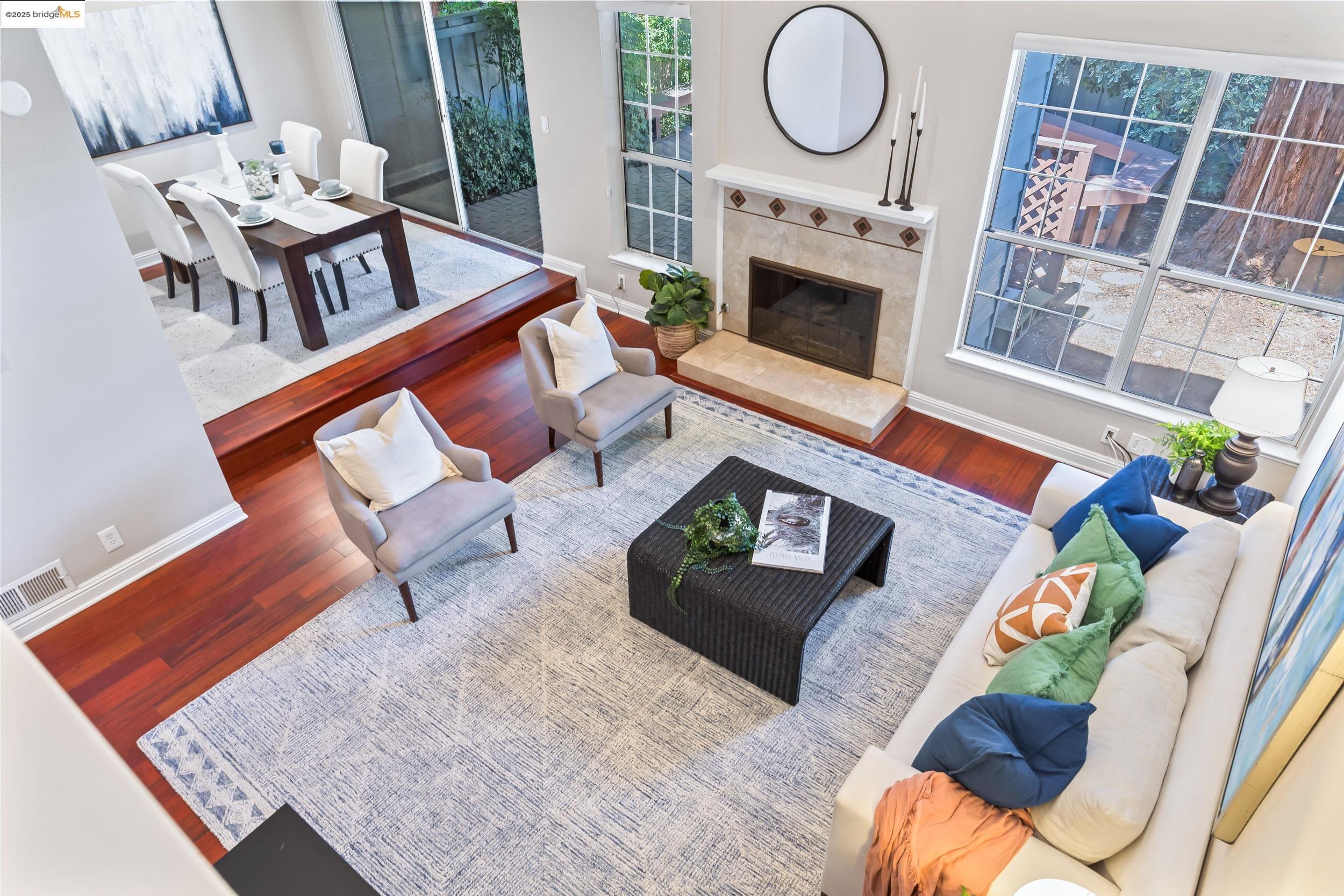 Detail Gallery Image 18 of 38 For 1859 Stratton Cir, Walnut Creek,  CA 94598 - 3 Beds | 3 Baths