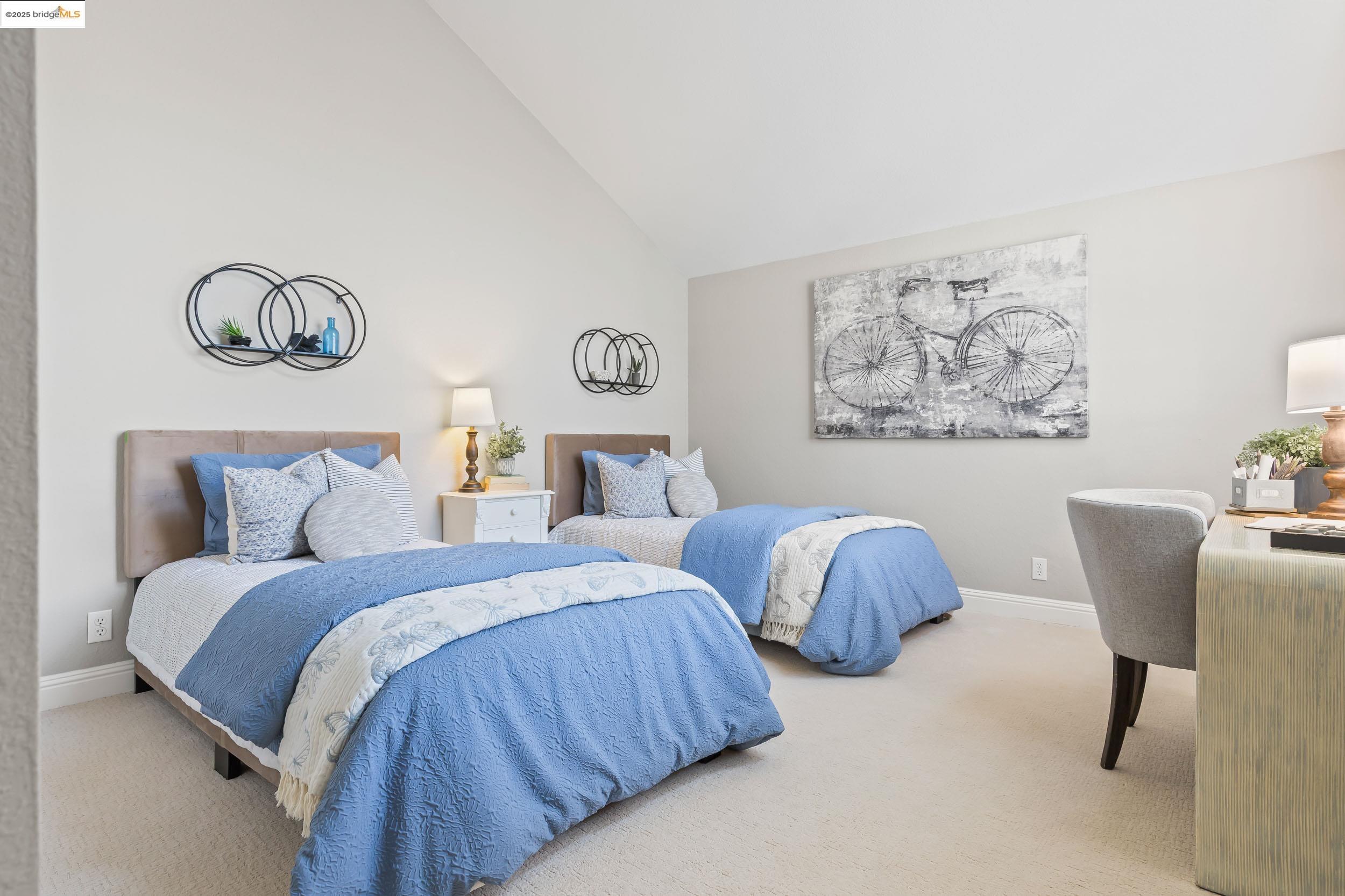 Detail Gallery Image 30 of 38 For 1859 Stratton Cir, Walnut Creek,  CA 94598 - 3 Beds | 3 Baths