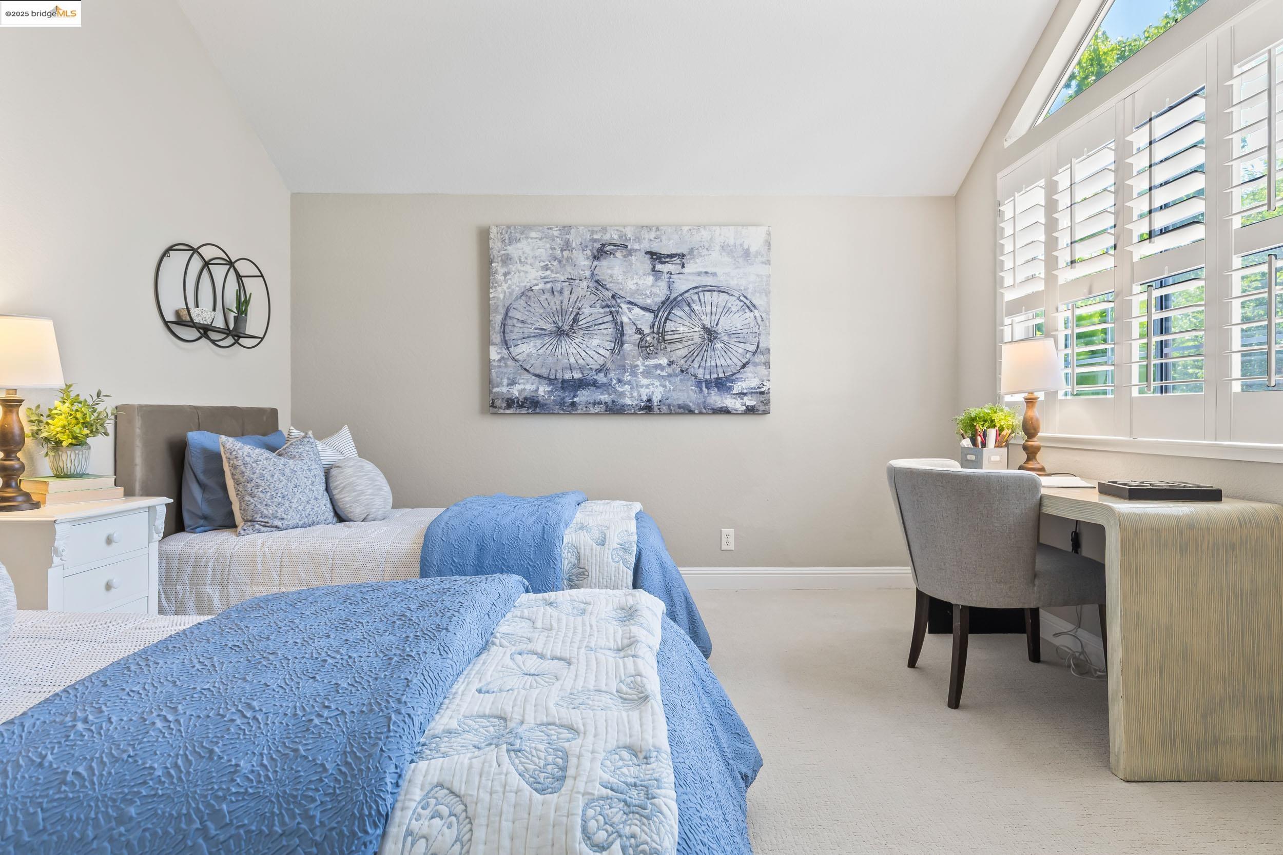 Detail Gallery Image 31 of 38 For 1859 Stratton Cir, Walnut Creek,  CA 94598 - 3 Beds | 3 Baths