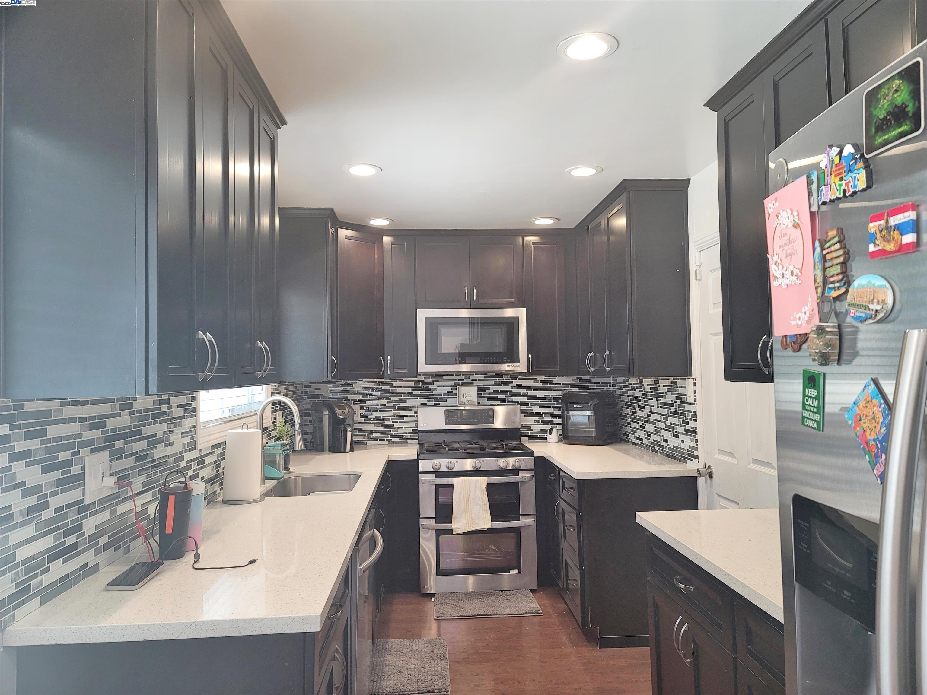 Detail Gallery Image 2 of 22 For 2802 Tennessee St, Vallejo,  CA 94591 - 3 Beds | 1 Baths