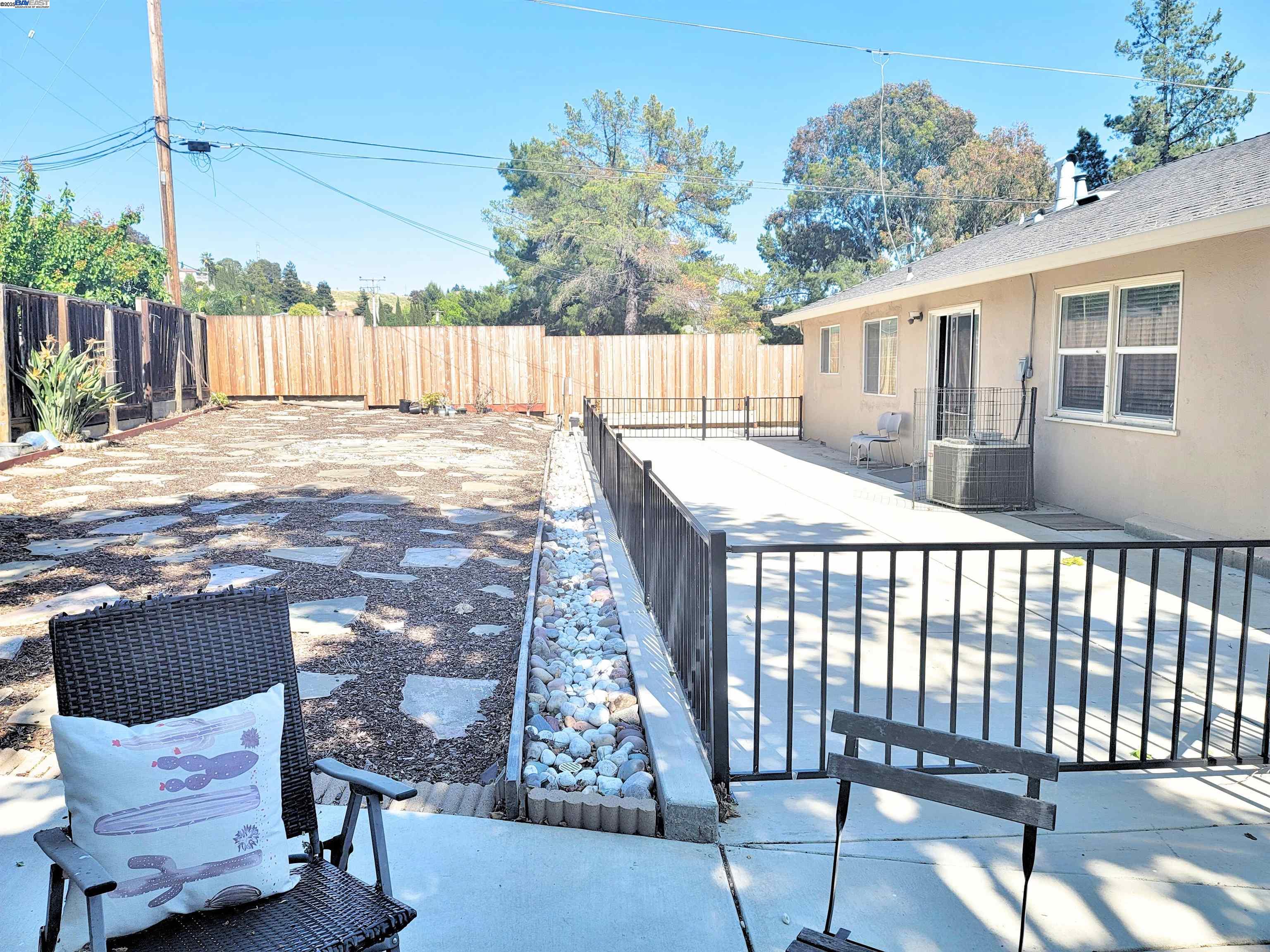 Detail Gallery Image 12 of 15 For 2802 Tennessee St, Vallejo,  CA 94591 - 3 Beds | 1 Baths