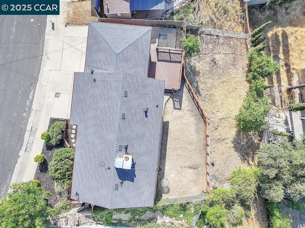 Detail Gallery Image 24 of 27 For 417 Lynn Ave, Antioch,  CA 94509 - 3 Beds | 2 Baths