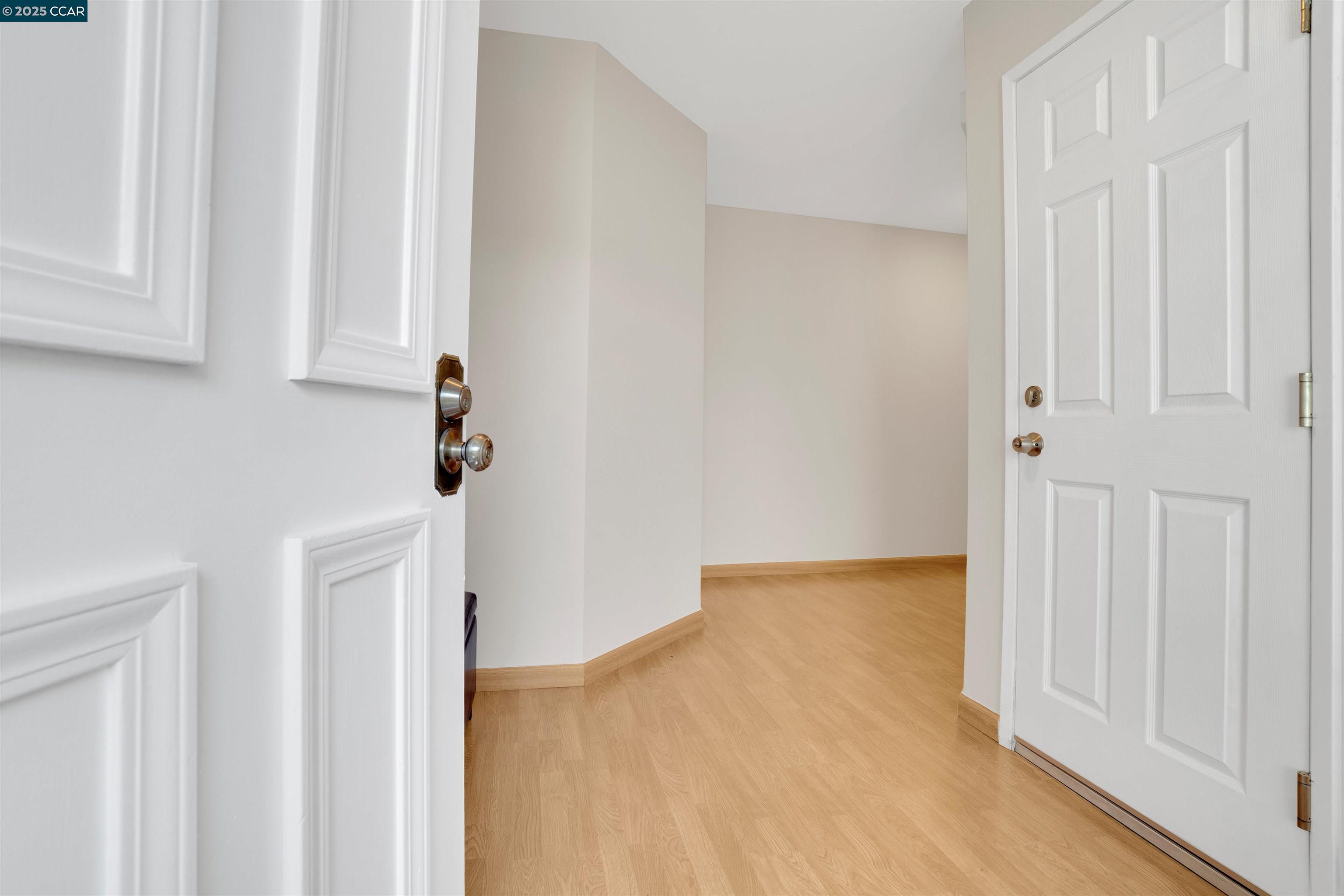 Photo #2: 41098197 Listing 