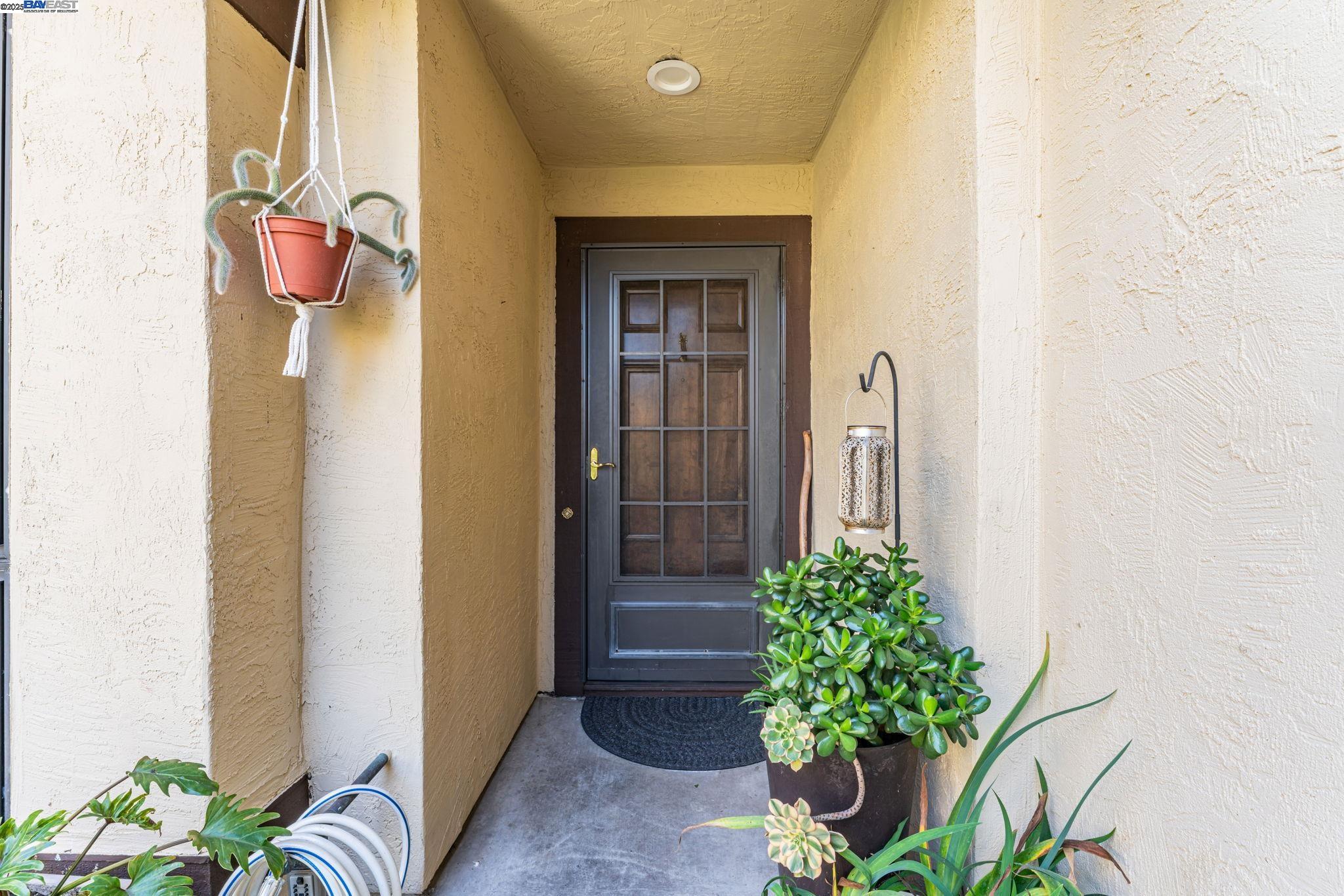 Photo #2: 41098198 Listing 