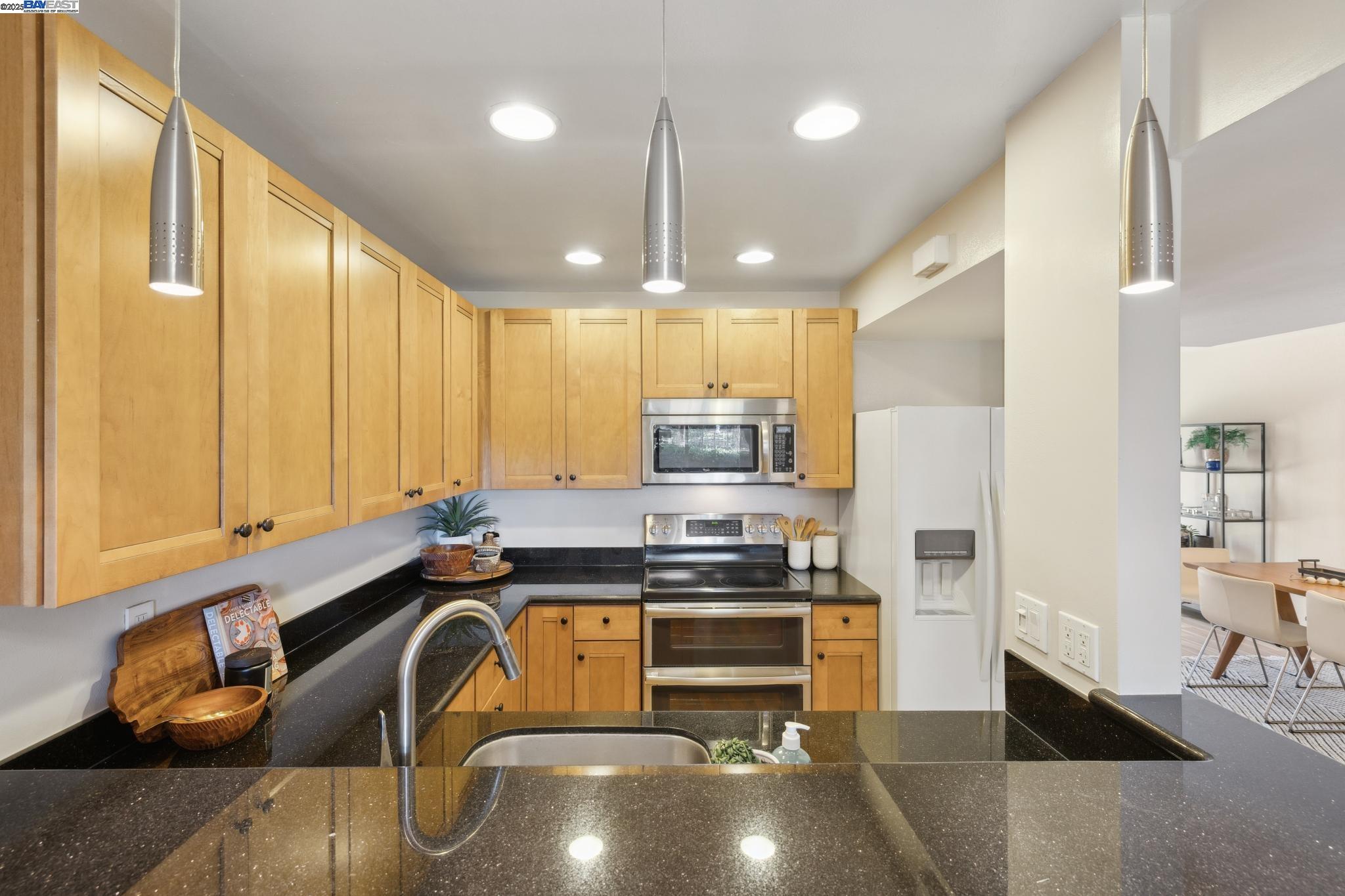 Photo #17: 41098202 Listing: Photo #17