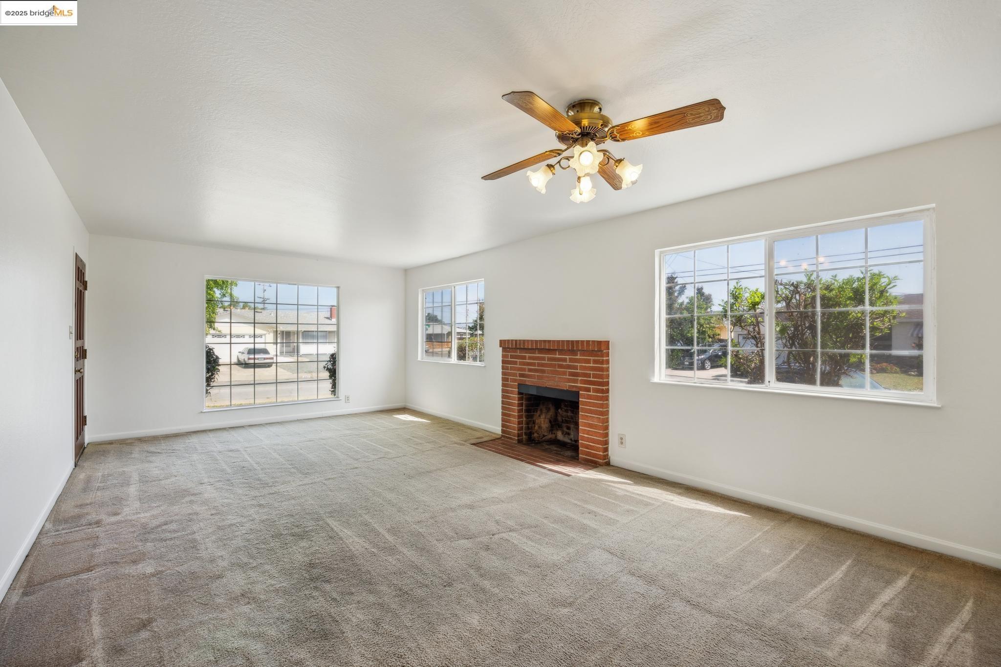Detail Gallery Image 11 of 42 For 1608 Lanier Ave, San Leandro,  CA 94579 - 3 Beds | 2 Baths
