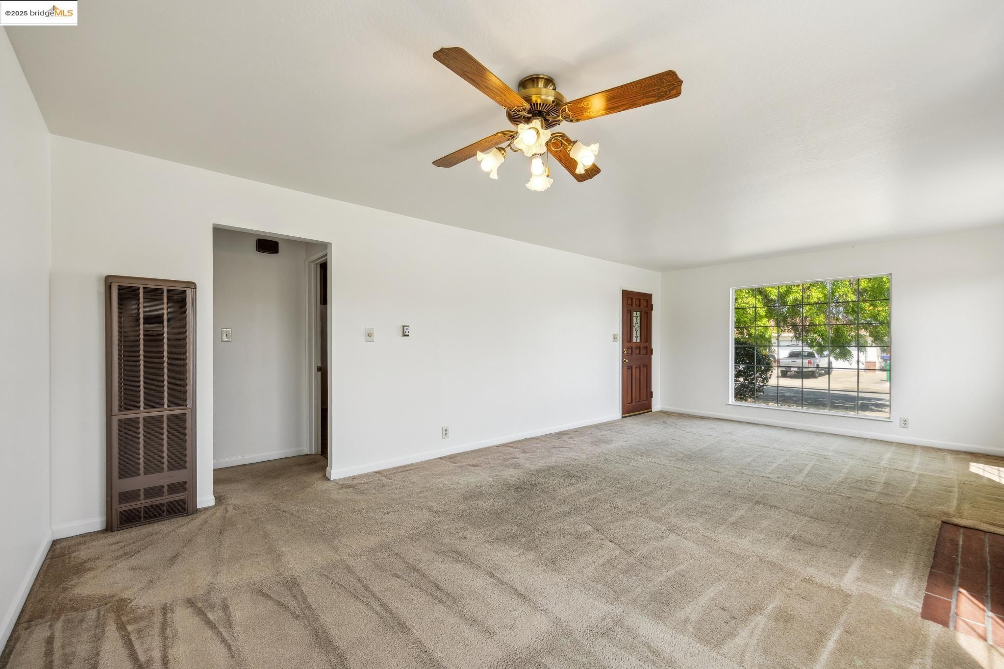 Detail Gallery Image 13 of 42 For 1608 Lanier Ave, San Leandro,  CA 94579 - 3 Beds | 2 Baths