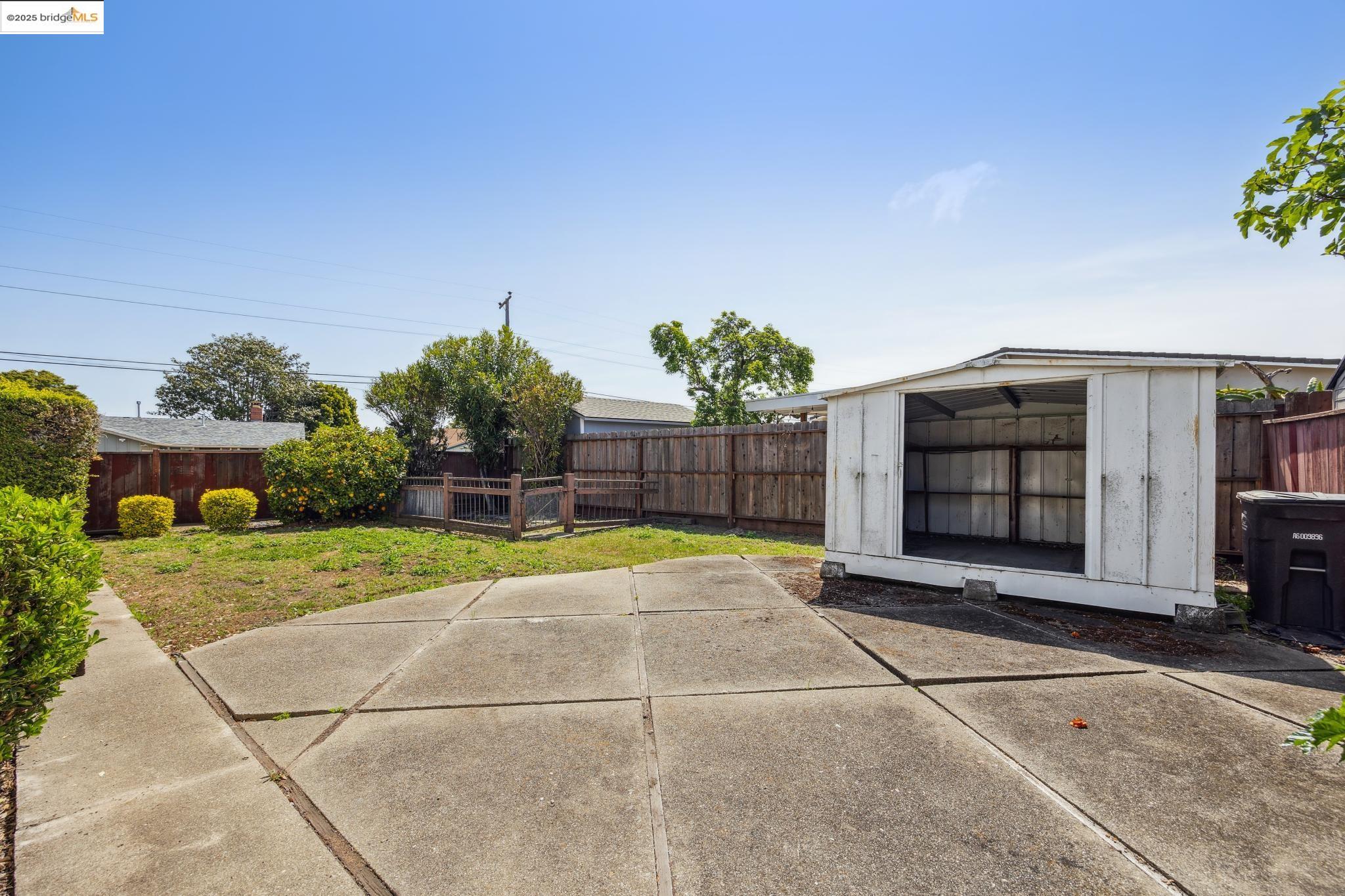 Detail Gallery Image 35 of 42 For 1608 Lanier Ave, San Leandro,  CA 94579 - 3 Beds | 2 Baths