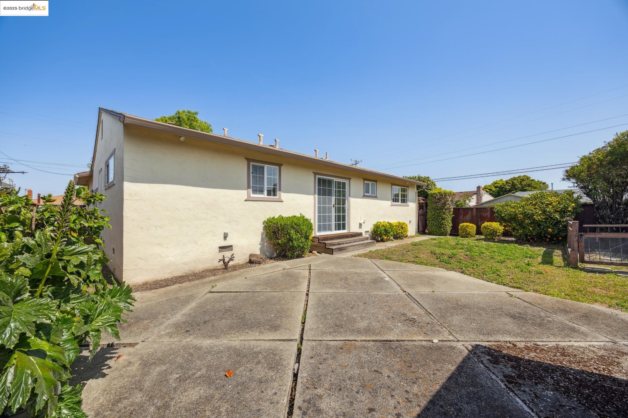 Detail Gallery Image 41 of 42 For 1608 Lanier Ave, San Leandro,  CA 94579 - 3 Beds | 2 Baths