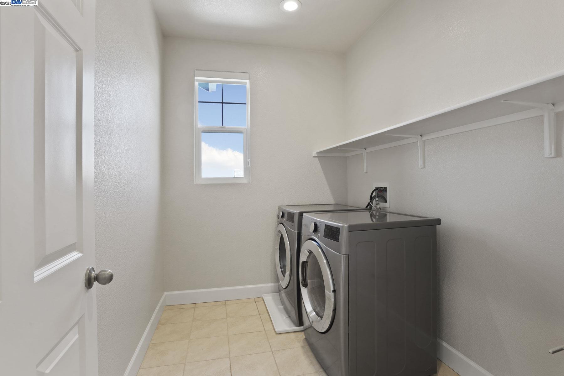 Detail Gallery Image 39 of 60 For 1503 S Oliveira Dr, Mountain House,  CA 95391 - 4 Beds | 3 Baths