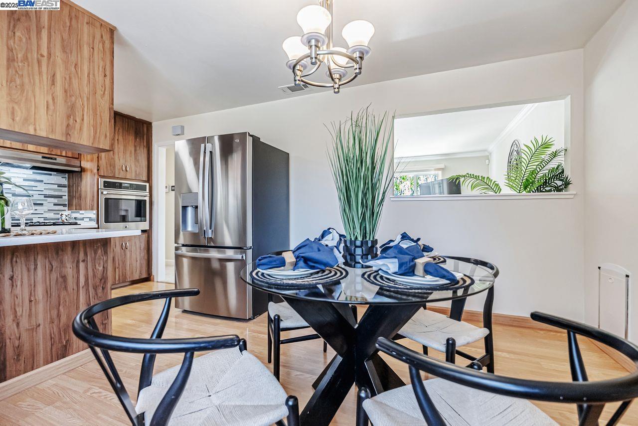 Detail Gallery Image 13 of 34 For 5461 Lafayette Ave, Newark,  CA 94560 - 3 Beds | 2 Baths