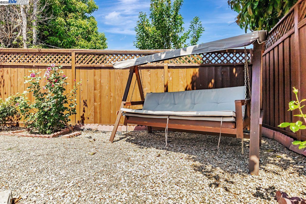 Detail Gallery Image 31 of 34 For 5461 Lafayette Ave, Newark,  CA 94560 - 3 Beds | 2 Baths