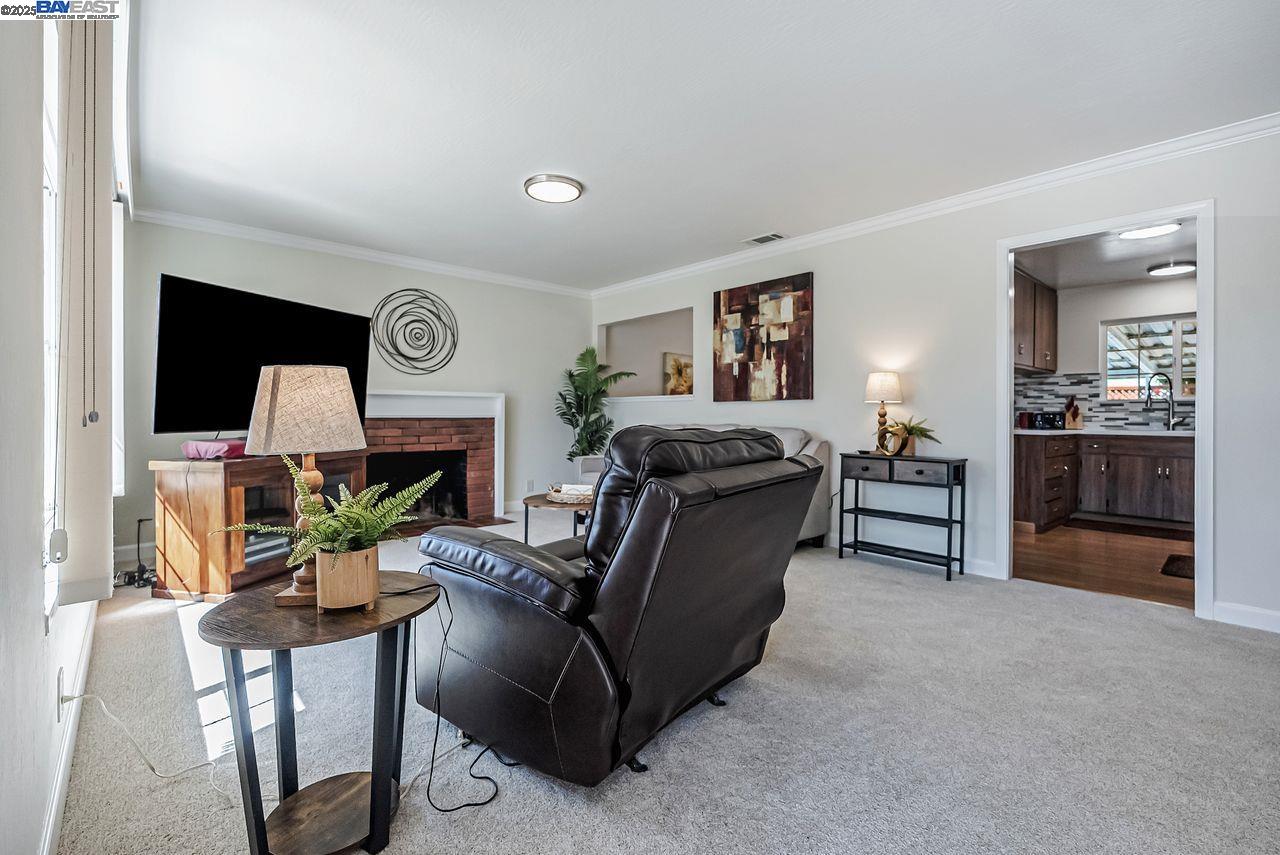 Detail Gallery Image 7 of 34 For 5461 Lafayette Ave, Newark,  CA 94560 - 3 Beds | 2 Baths