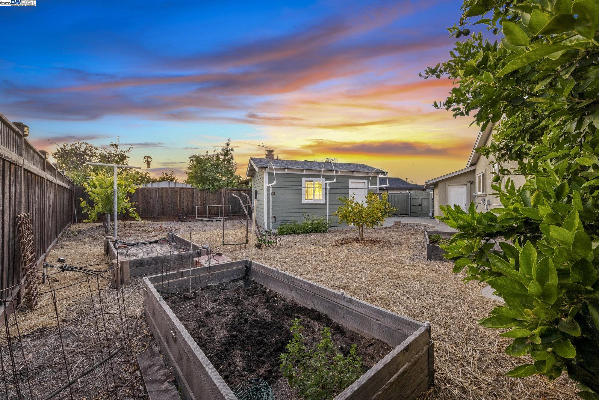 Detail Gallery Image 30 of 37 For 5706 Willkie Pl, Fremont,  CA 94538 - 3 Beds | 1 Baths