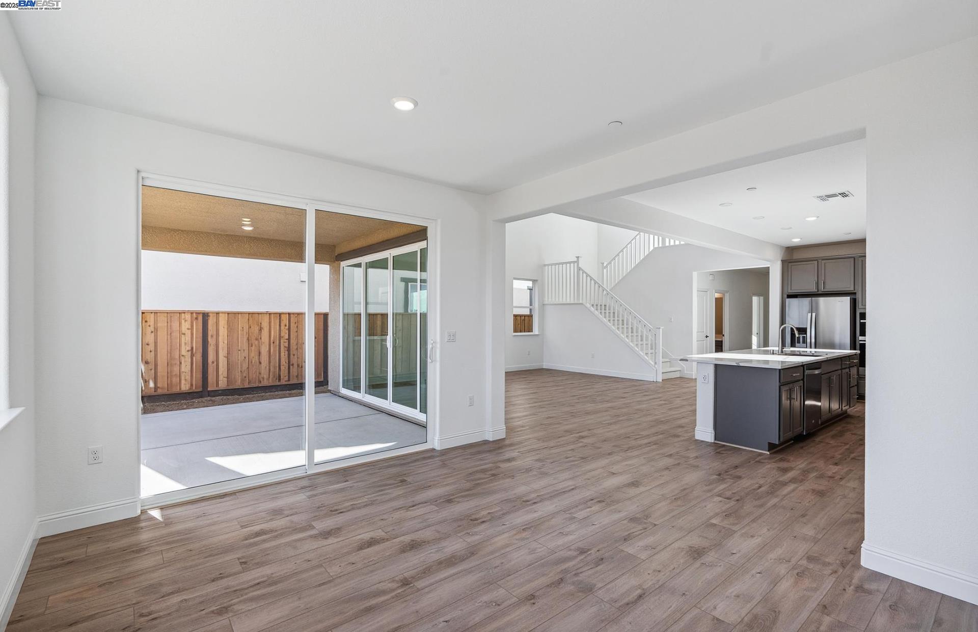 Detail Gallery Image 14 of 49 For 1138 Bradbury Dr, Discovery Bay,  CA 94505 - 6 Beds | 4 Baths