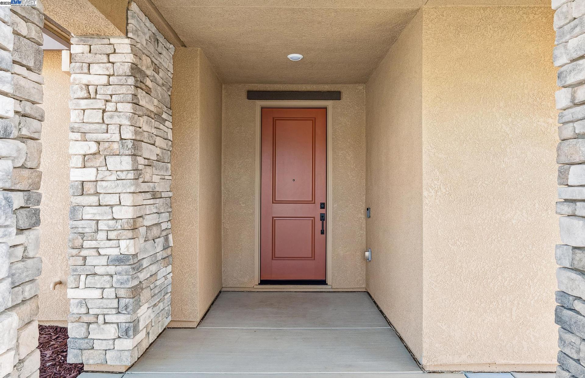 Detail Gallery Image 3 of 49 For 1138 Bradbury Dr, Discovery Bay,  CA 94505 - 6 Beds | 4 Baths