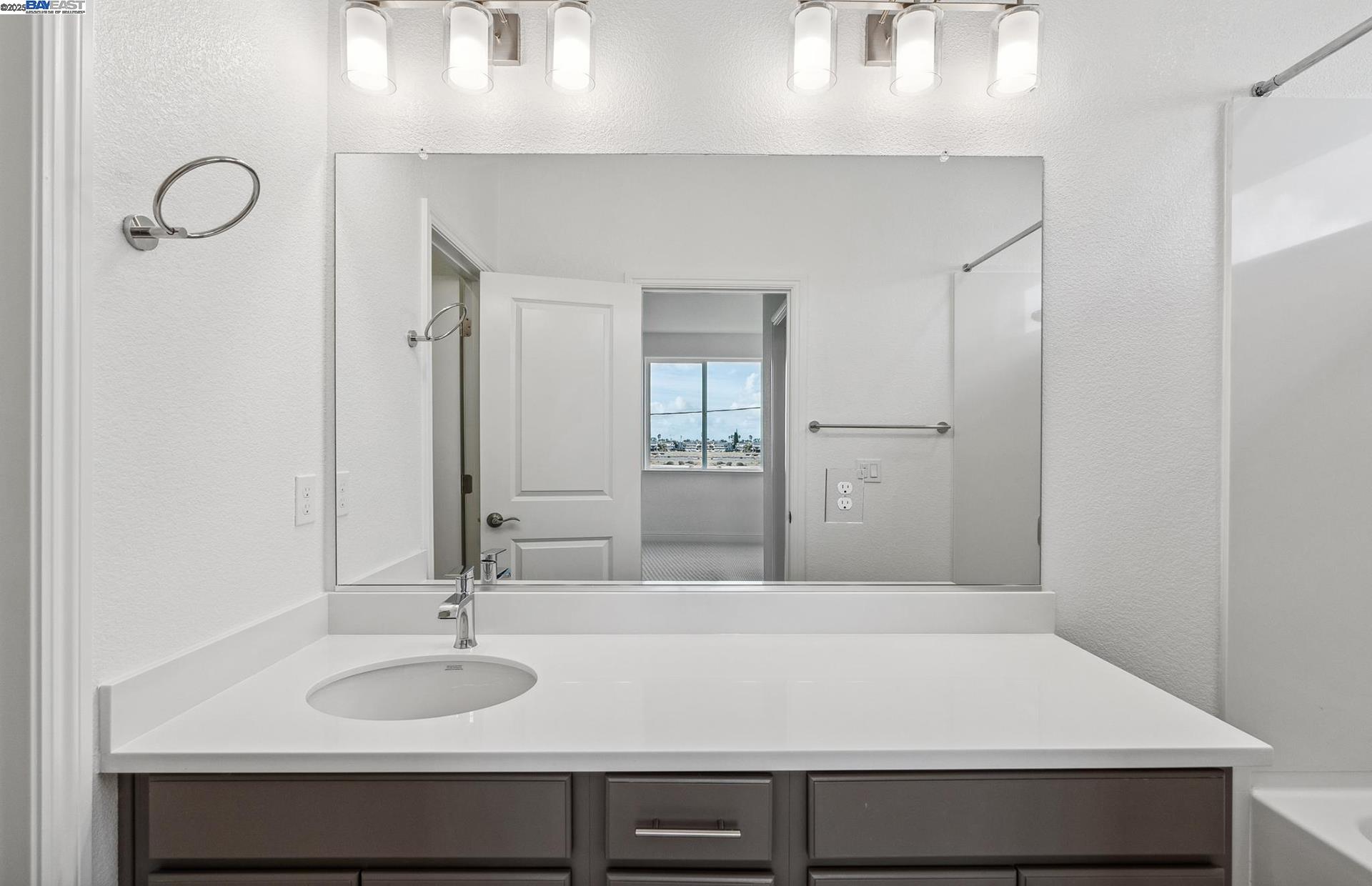 Detail Gallery Image 38 of 49 For 1138 Bradbury Dr, Discovery Bay,  CA 94505 - 6 Beds | 4 Baths