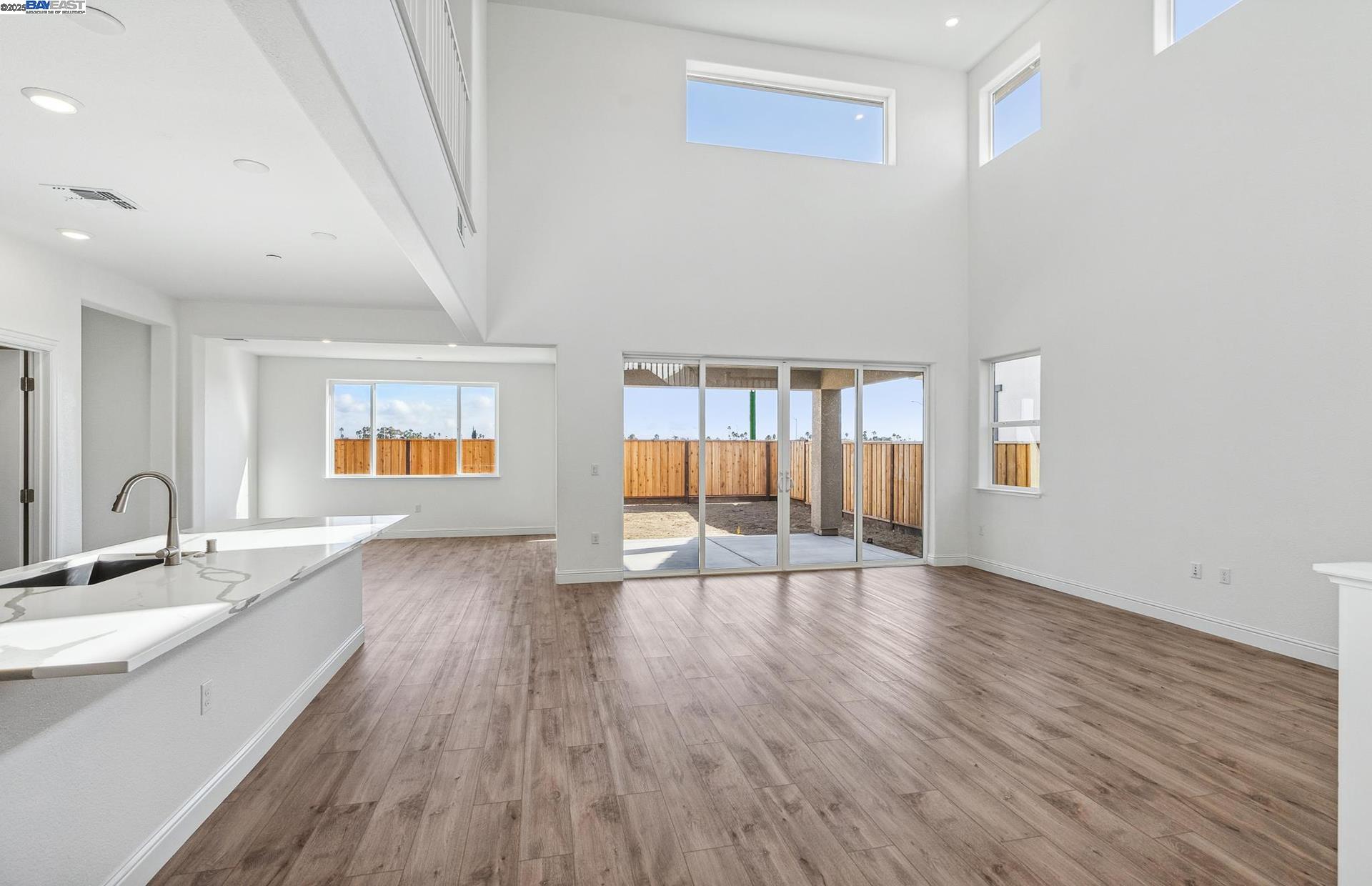 Detail Gallery Image 5 of 49 For 1138 Bradbury Dr, Discovery Bay,  CA 94505 - 6 Beds | 4 Baths