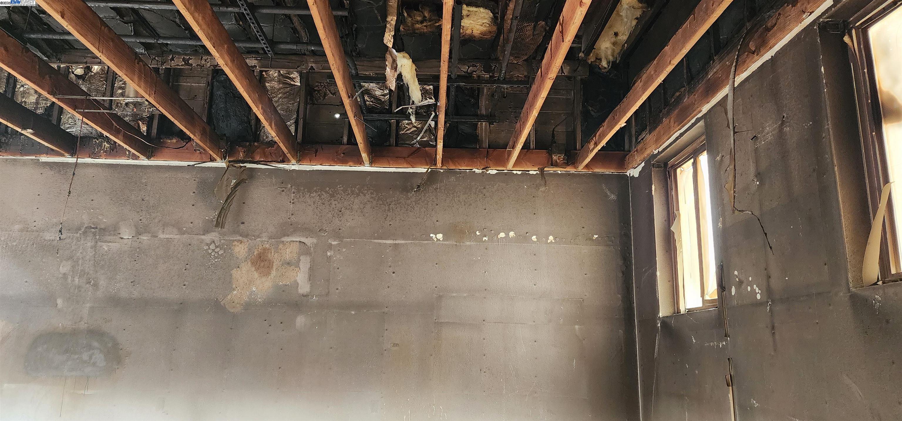 Detail Gallery Image 9 of 14 For , Oakland,  CA 94621 - – Beds | – Baths