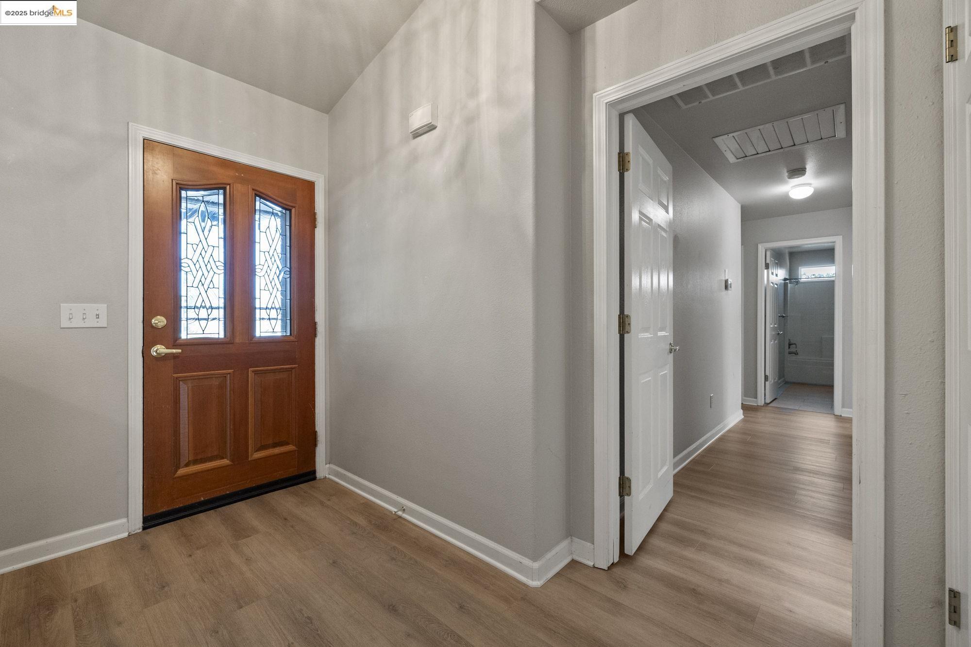 Detail Gallery Image 17 of 38 For 15840 Ridgefield Ct., Sonora,  CA 95370 - 3 Beds | 2 Baths