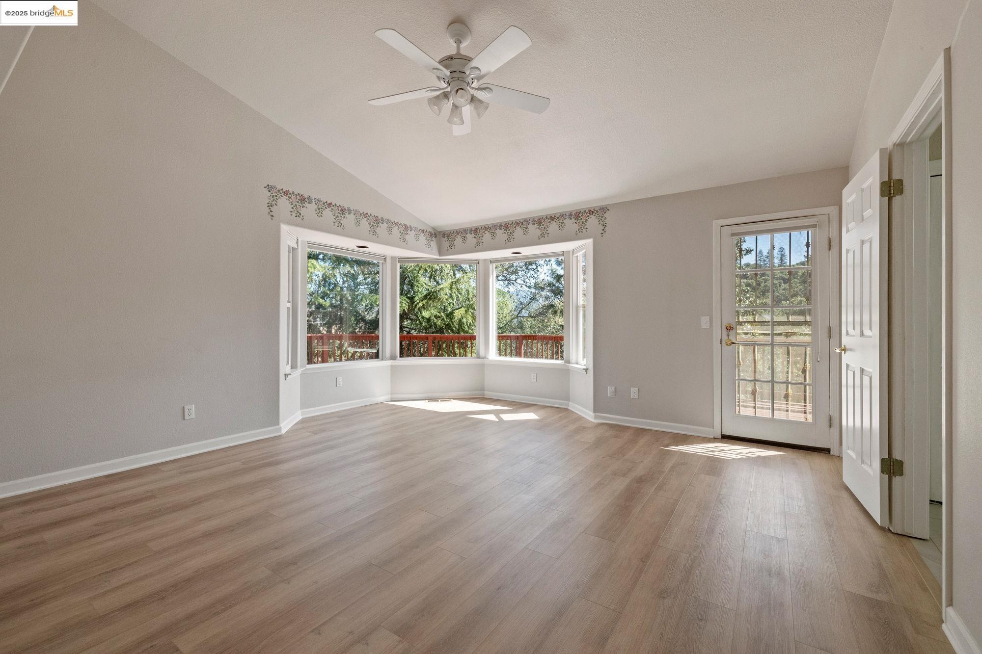 Detail Gallery Image 23 of 38 For 15840 Ridgefield Ct., Sonora,  CA 95370 - 3 Beds | 2 Baths