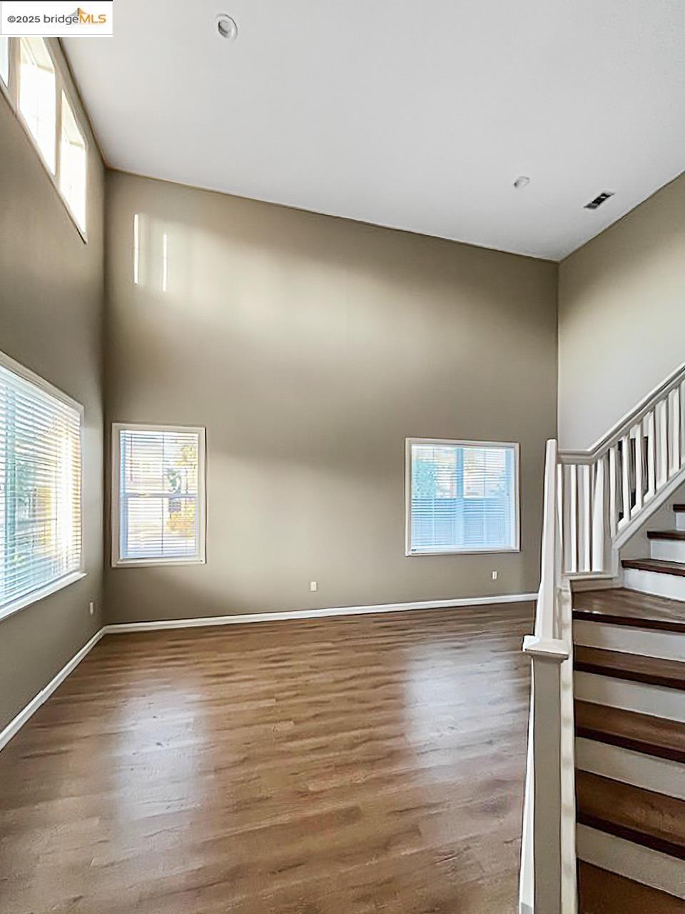 Detail Gallery Image 3 of 12 For 1400 Spring St, Brentwood,  CA 94513 - 4 Beds | 2/1 Baths