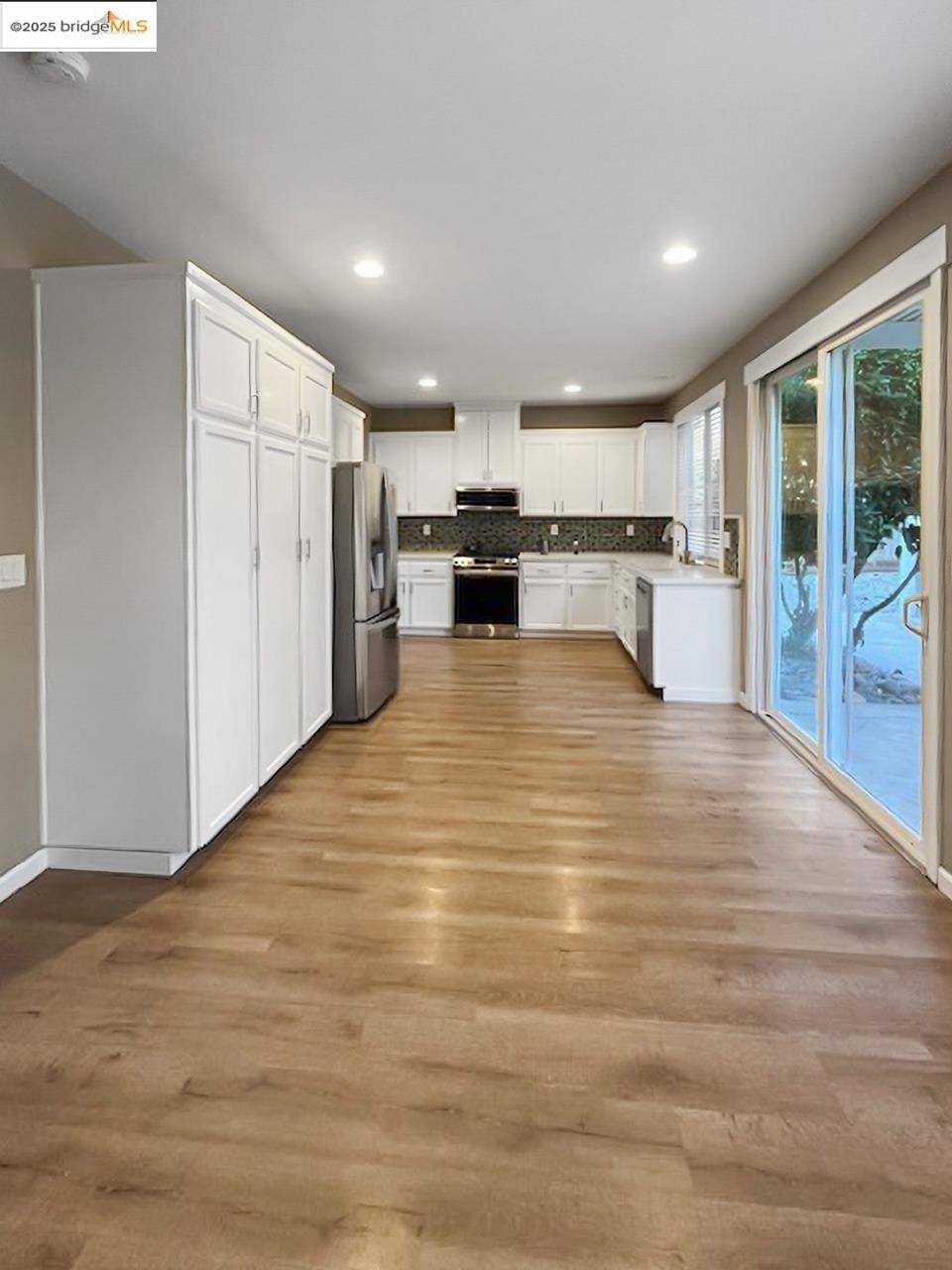 Detail Gallery Image 5 of 12 For 1400 Spring St, Brentwood,  CA 94513 - 4 Beds | 2/1 Baths