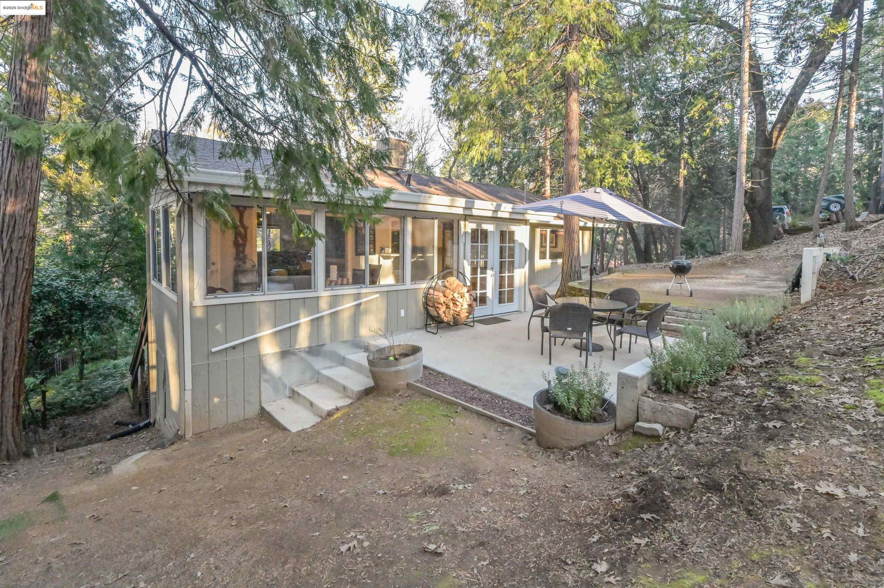 Detail Gallery Image 2 of 56 For 21410 Green Meadow Lane, Sonora,  CA 95370 - 3 Beds | 2 Baths