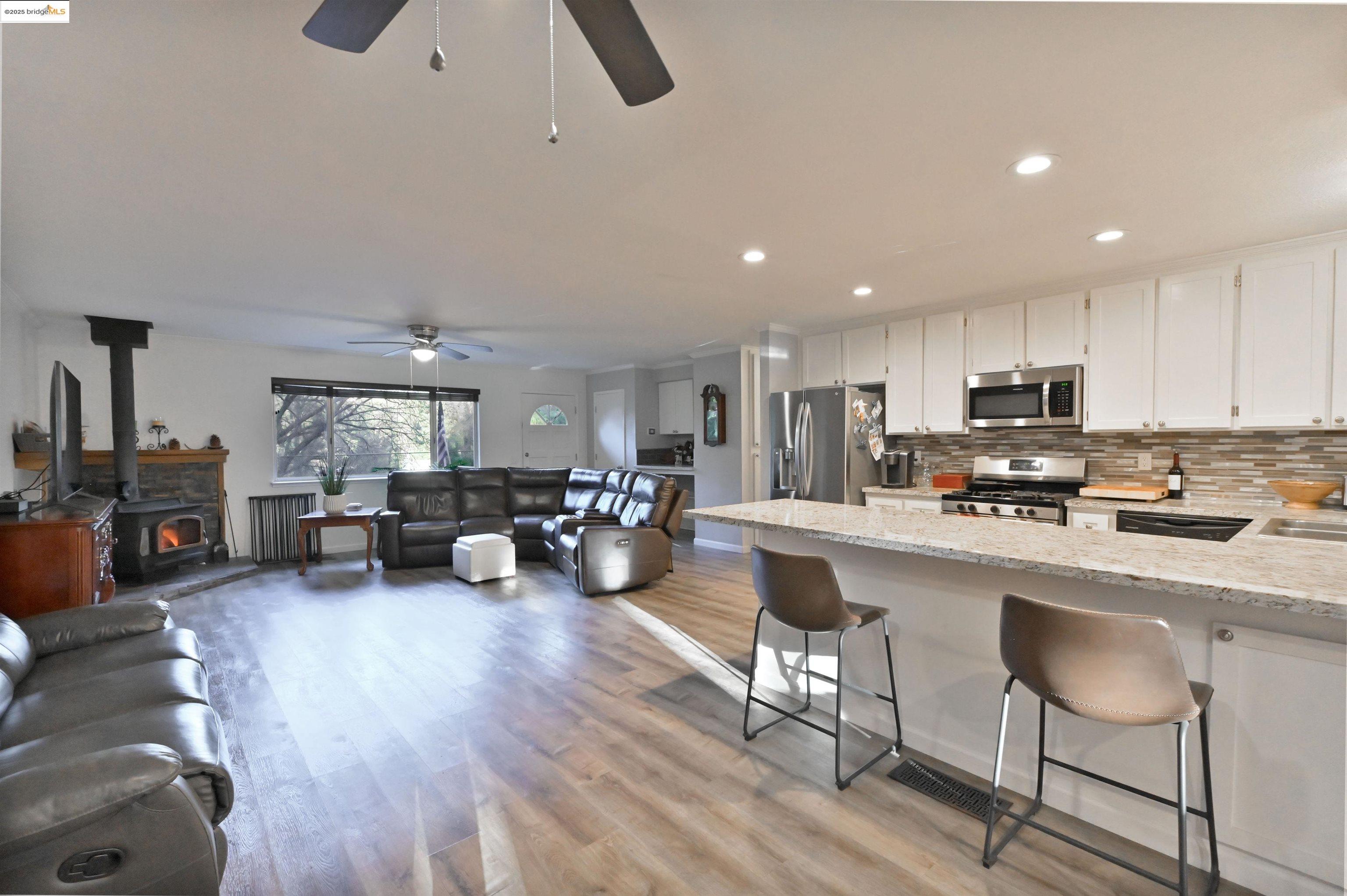 Detail Gallery Image 26 of 56 For 21410 Green Meadow Lane, Sonora,  CA 95370 - 3 Beds | 2 Baths