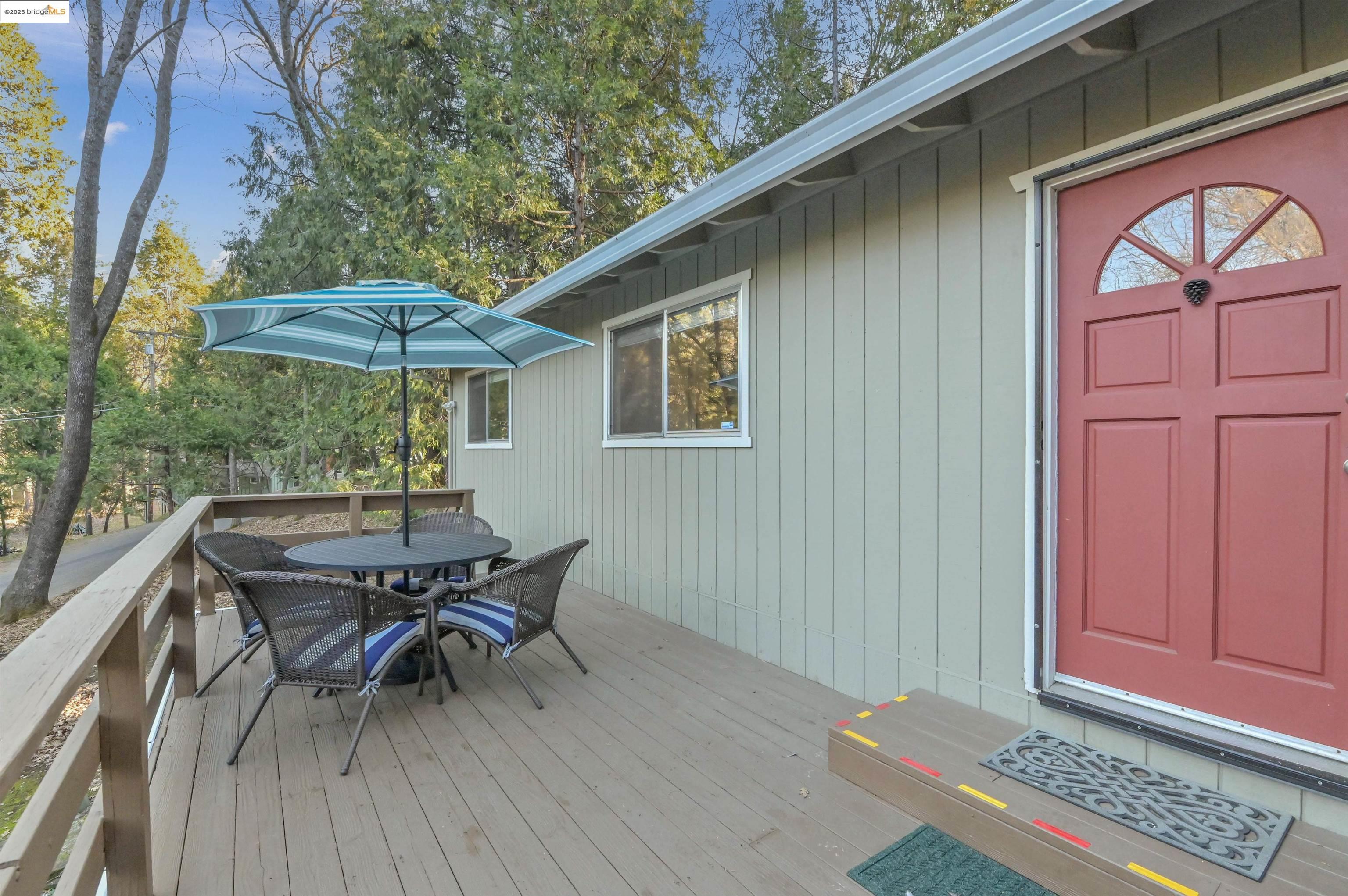 Detail Gallery Image 4 of 56 For 21410 Green Meadow Lane, Sonora,  CA 95370 - 3 Beds | 2 Baths