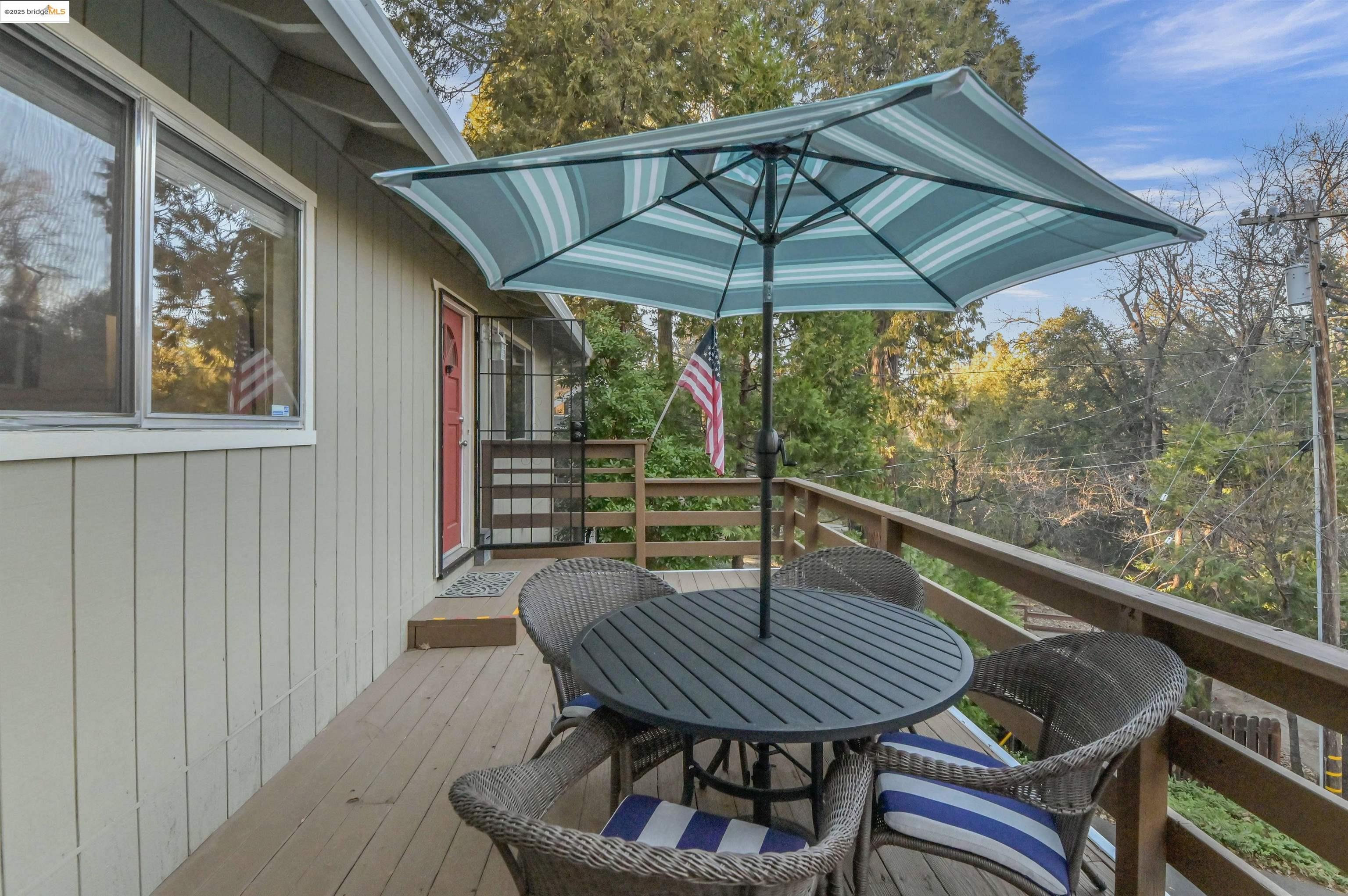 Detail Gallery Image 5 of 56 For 21410 Green Meadow Lane, Sonora,  CA 95370 - 3 Beds | 2 Baths