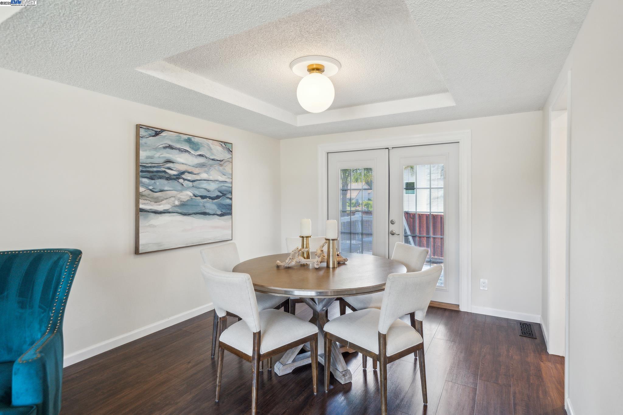Detail Gallery Image 11 of 60 For 2740 Mohawk Cir, San Ramon,  CA 94583 - 4 Beds | 3 Baths