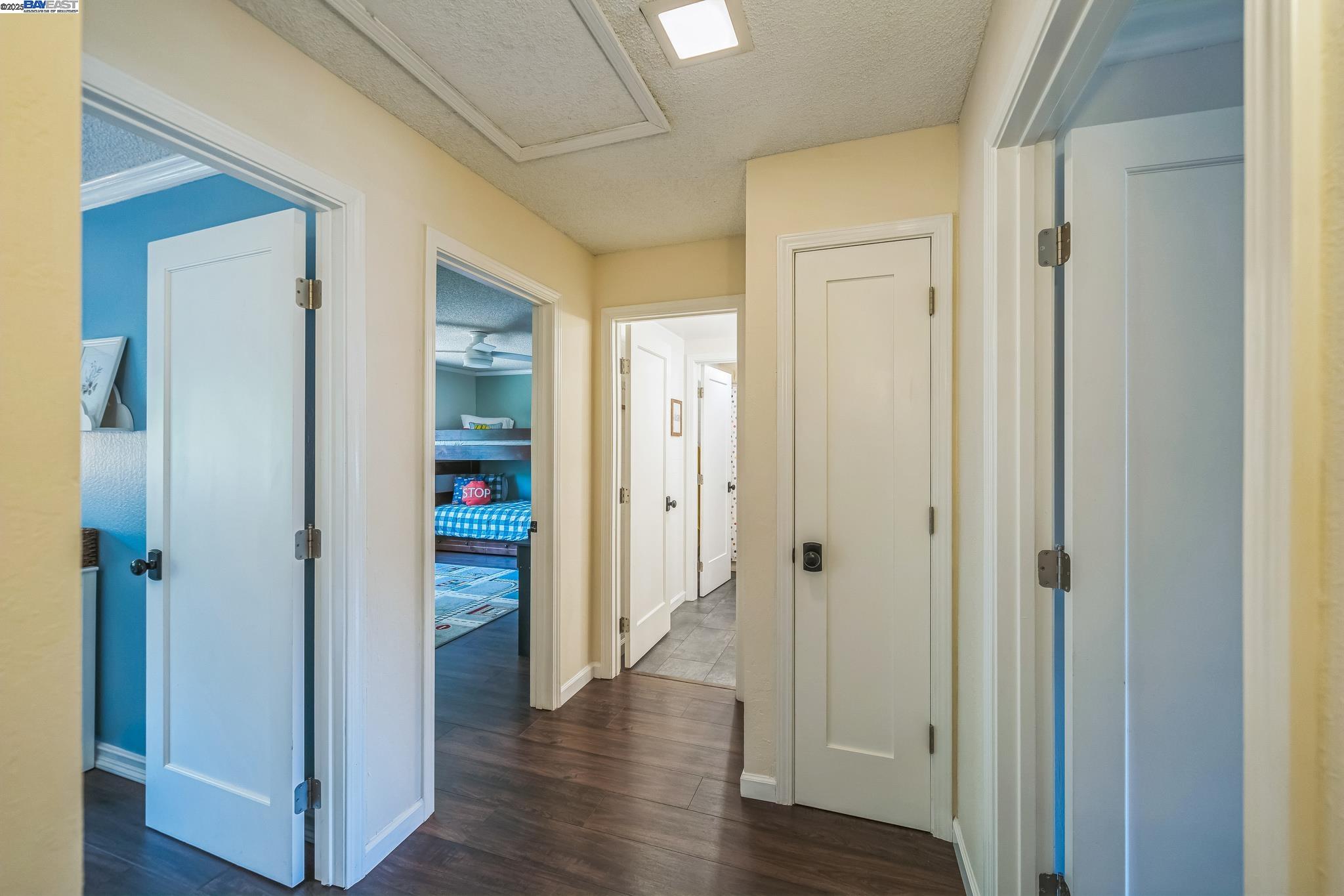 Detail Gallery Image 16 of 60 For 2740 Mohawk Cir, San Ramon,  CA 94583 - 4 Beds | 3 Baths
