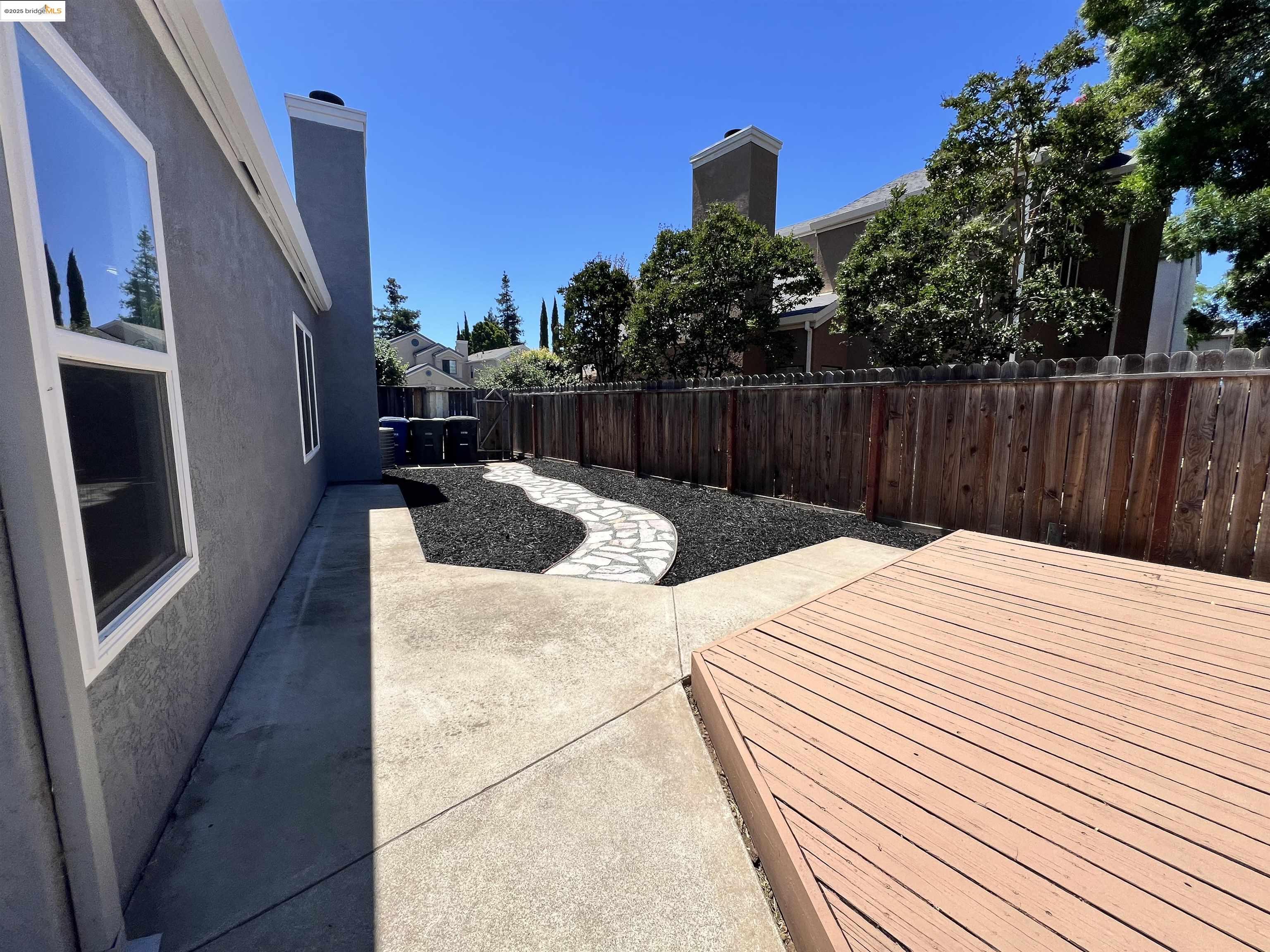 Detail Gallery Image 24 of 27 For 520 Mockingbird Ln, Oakley,  CA 94561 - 3 Beds | 2 Baths