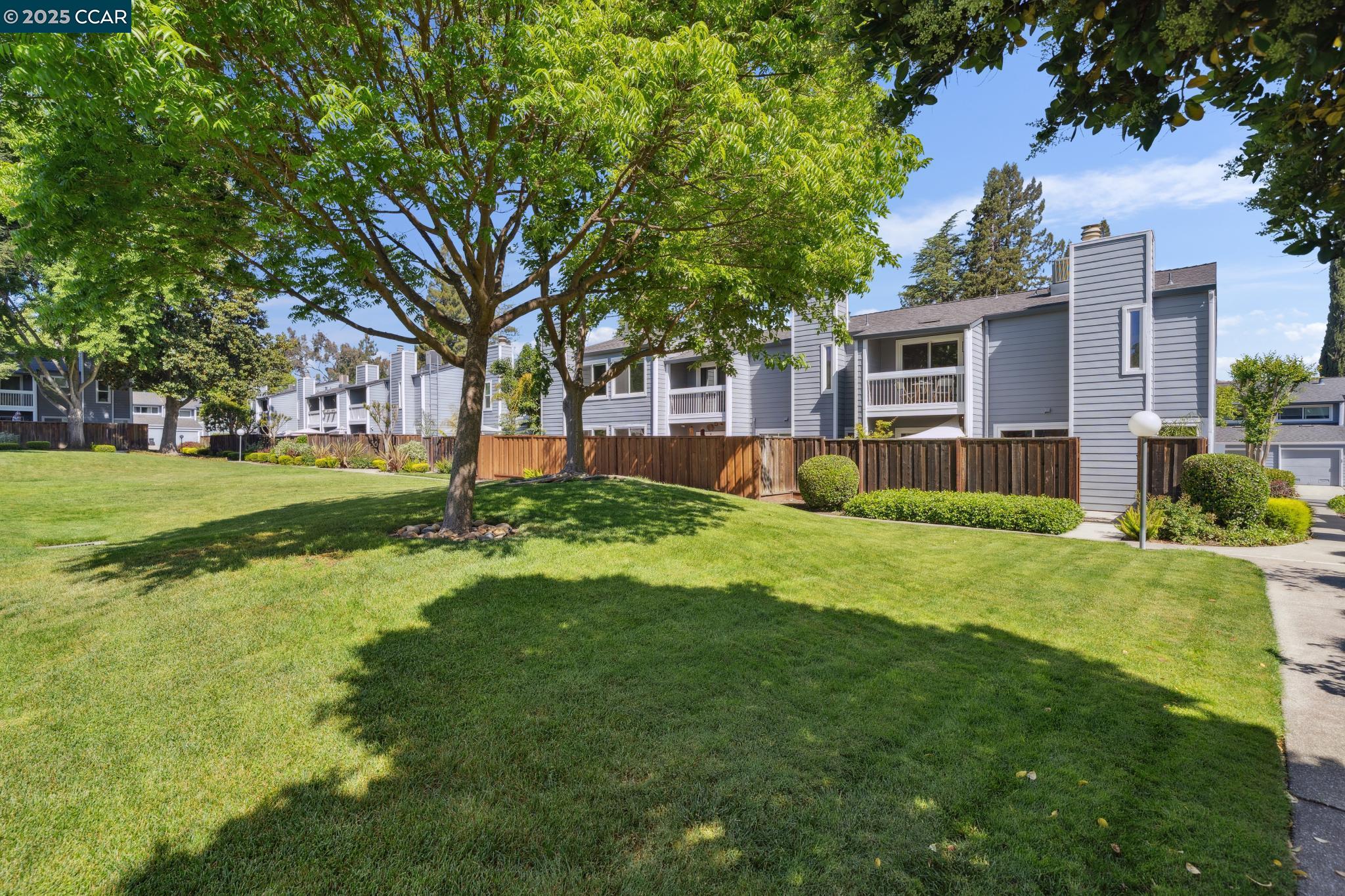 Photo #26: 41098233 Listing: Photo #26