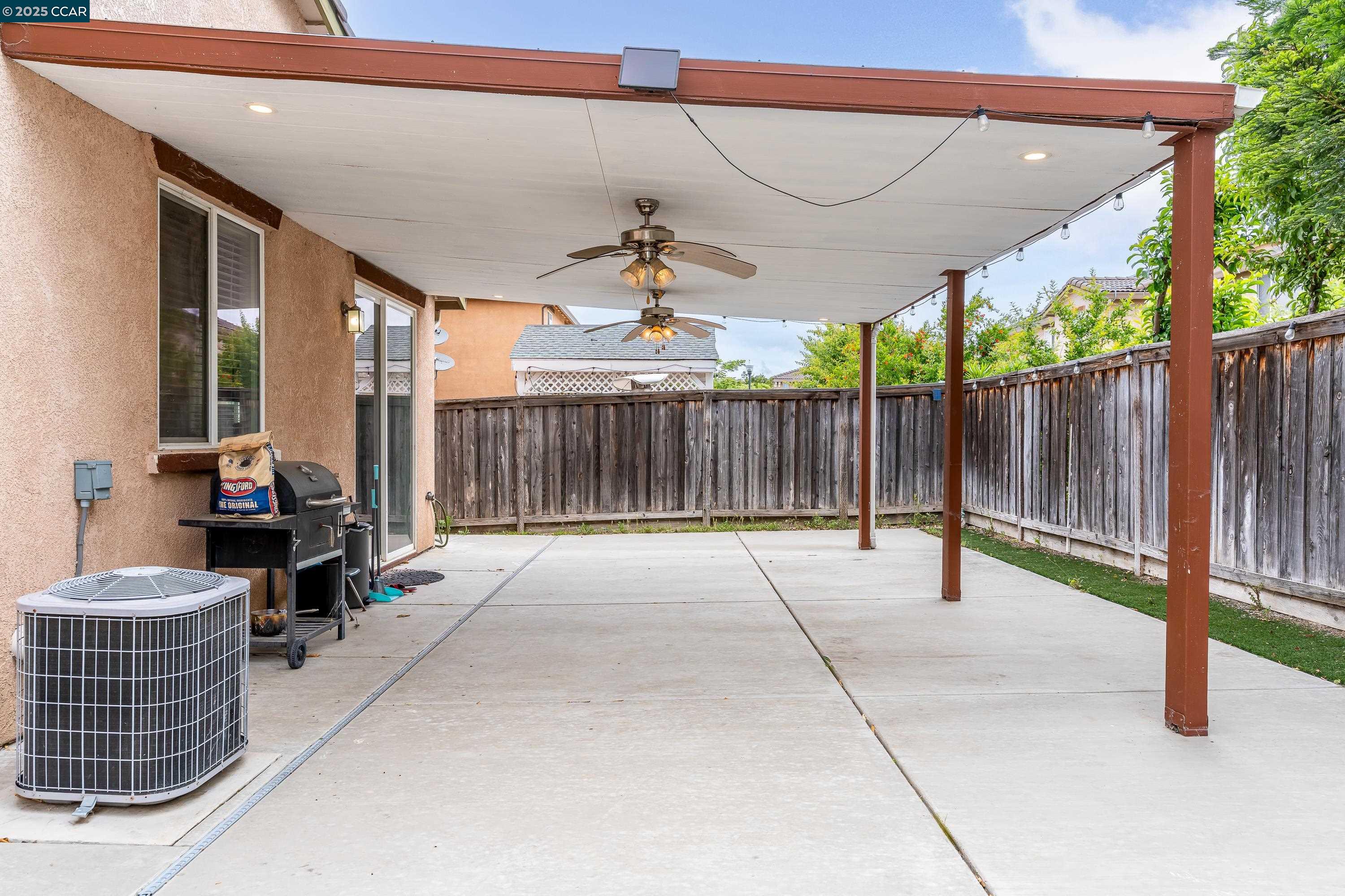 Detail Gallery Image 36 of 42 For 16306 Pony Express Way, Lathrop,  CA 95330 - 3 Beds | 2 Baths