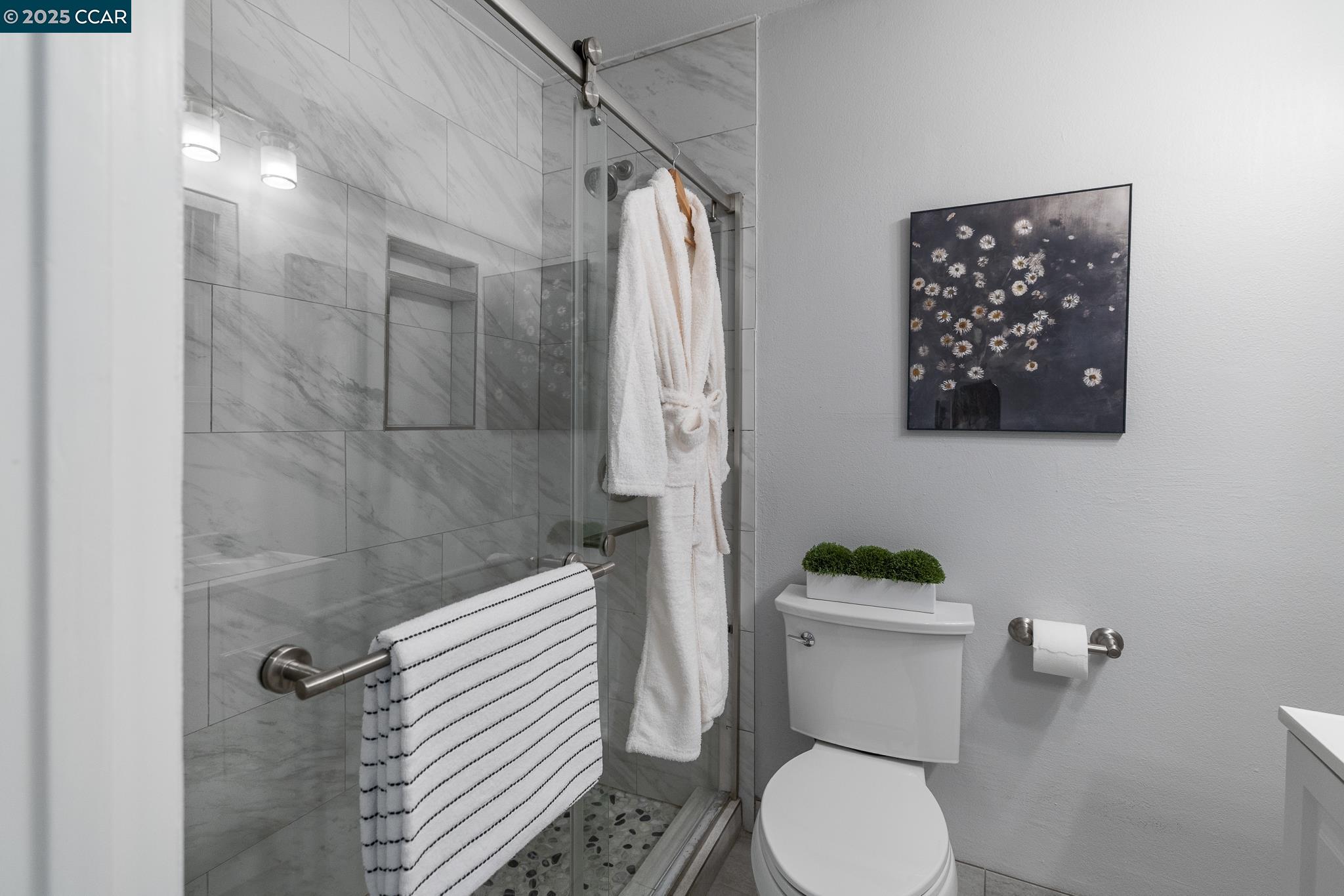 Detail Gallery Image 13 of 26 For 4540 Melody Dr #C,  Concord,  CA 94521 - 2 Beds | 2 Baths