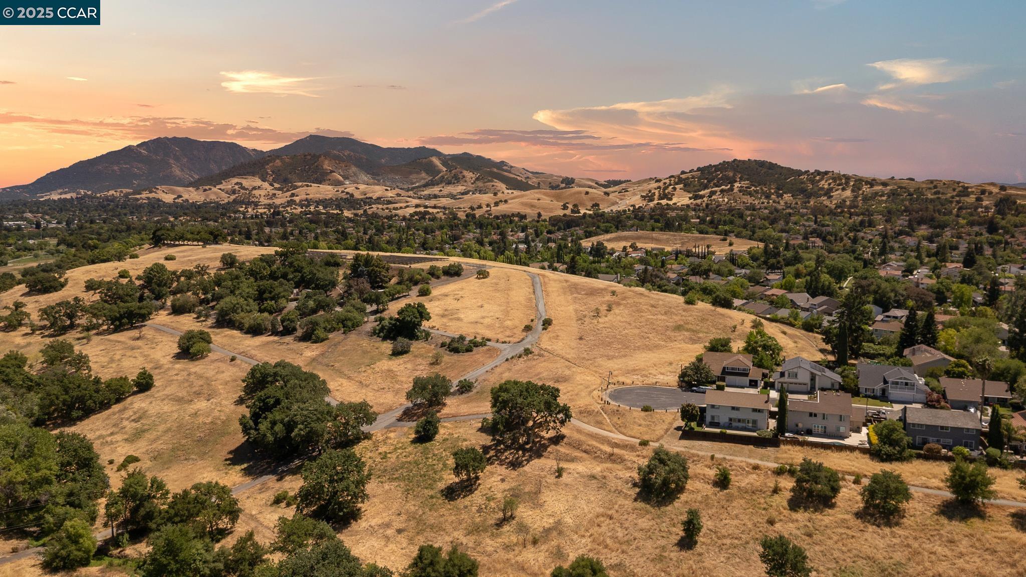 Detail Gallery Image 23 of 26 For 4540 Melody Dr #C,  Concord,  CA 94521 - 2 Beds | 2 Baths