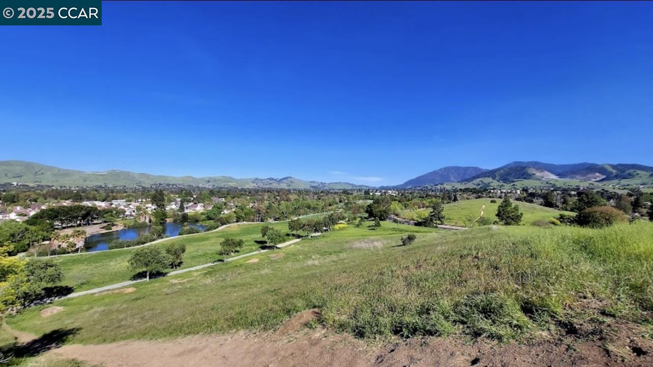 Detail Gallery Image 25 of 26 For 4540 Melody Dr #C,  Concord,  CA 94521 - 2 Beds | 2 Baths