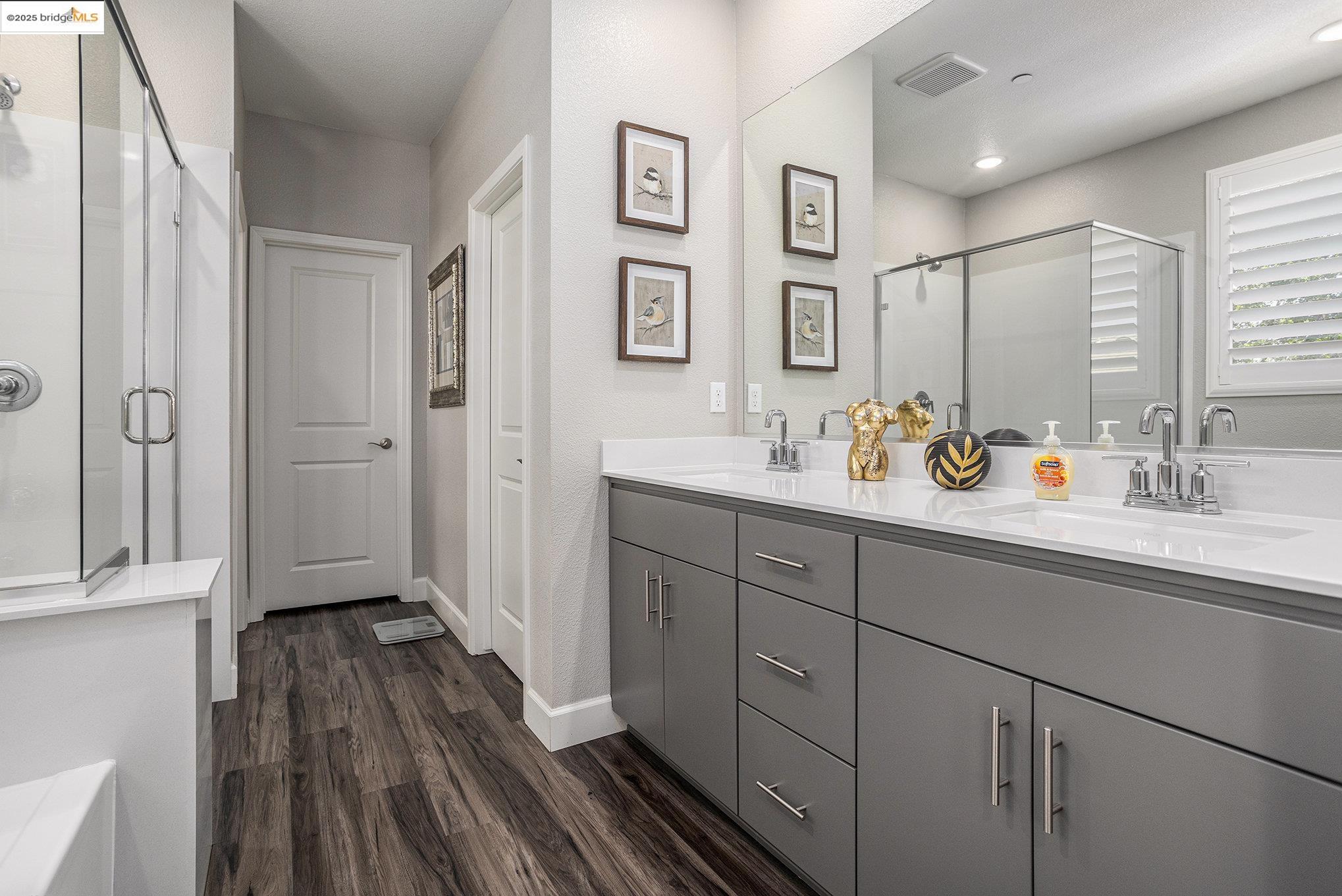 Detail Gallery Image 22 of 29 For 1734 Bonnard Way, Lodi,  CA 95242 - 5 Beds | 3/1 Baths