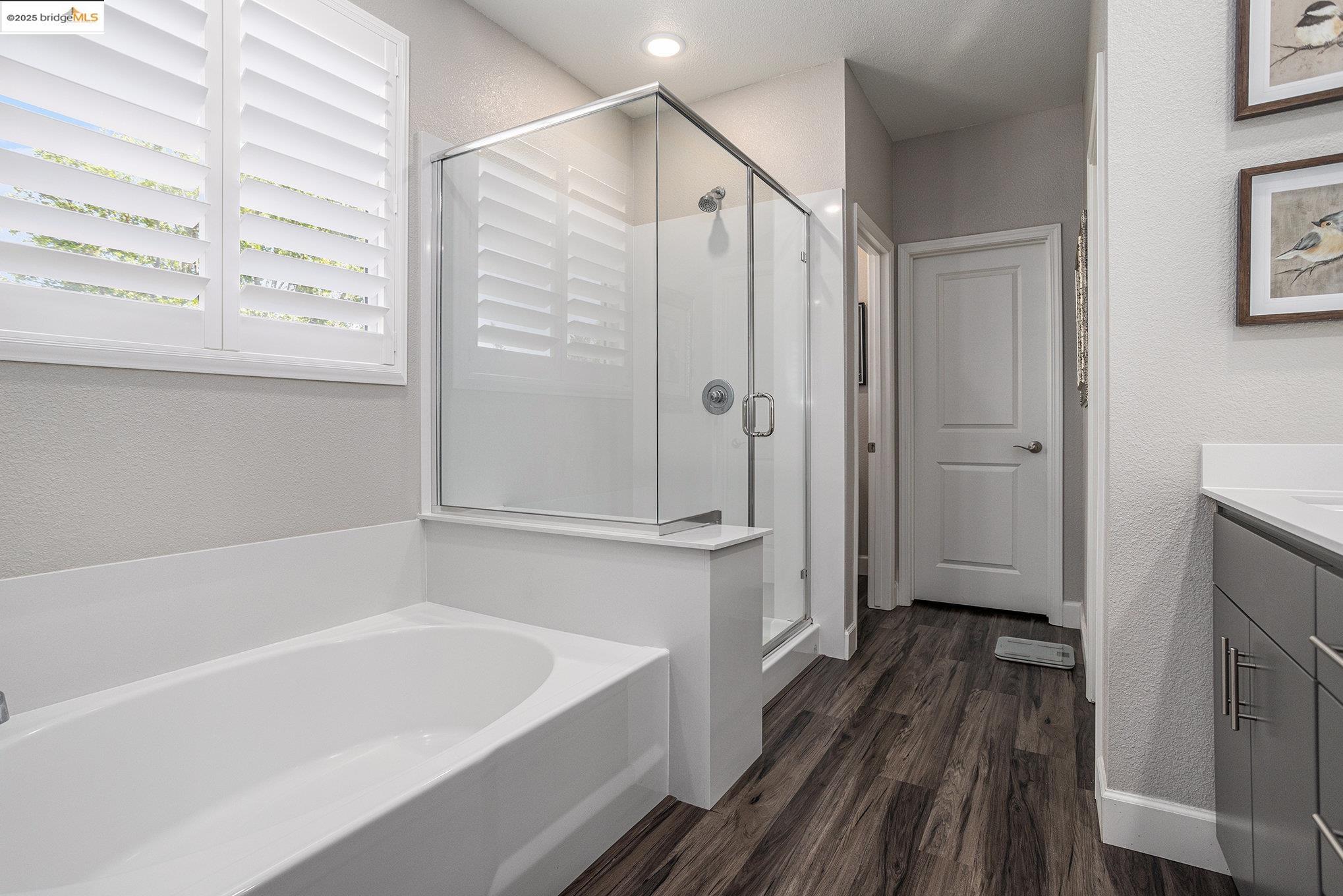 Detail Gallery Image 23 of 29 For 1734 Bonnard Way, Lodi,  CA 95242 - 5 Beds | 3/1 Baths