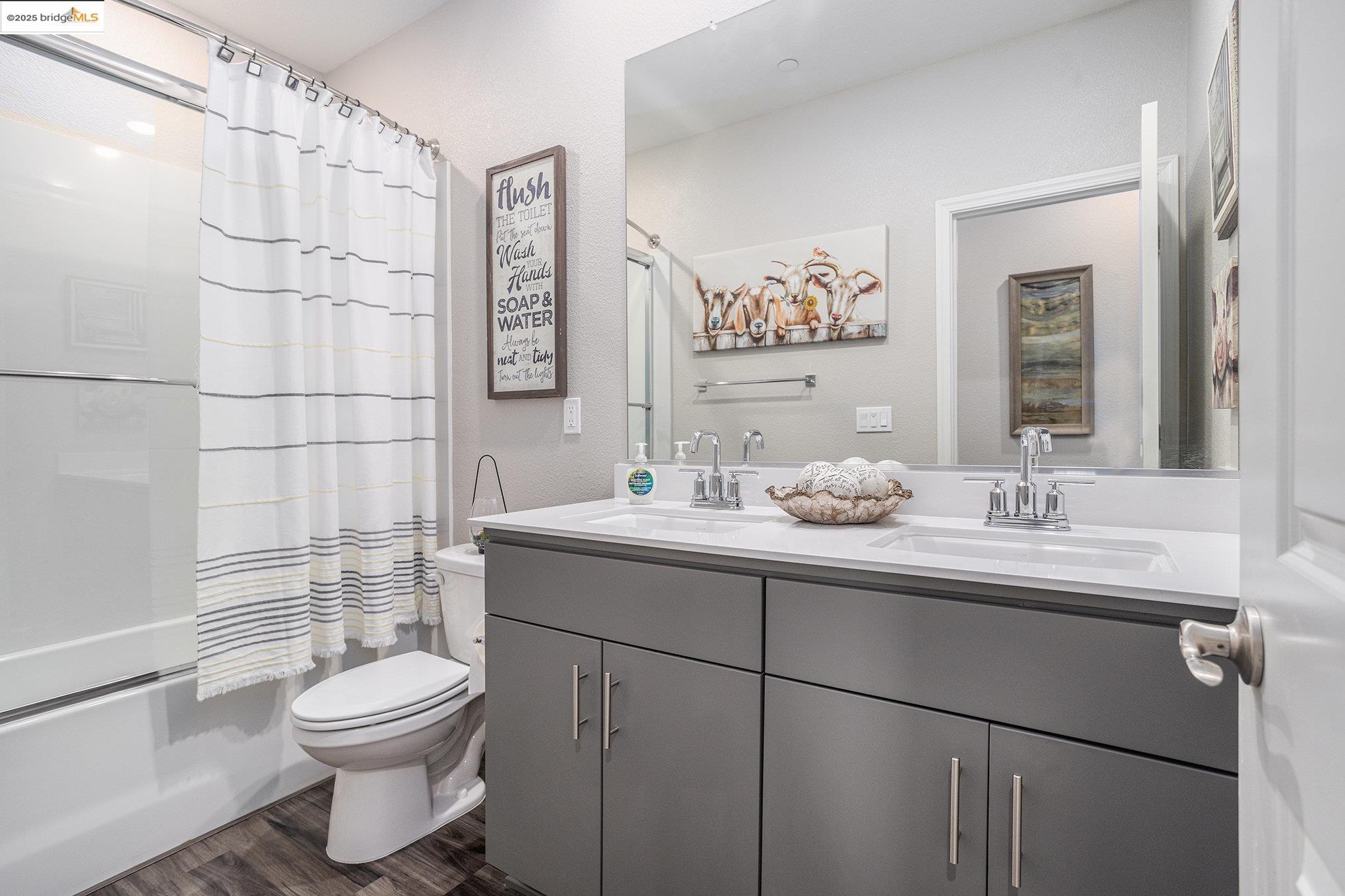 Detail Gallery Image 26 of 29 For 1734 Bonnard Way, Lodi,  CA 95242 - 5 Beds | 3/1 Baths